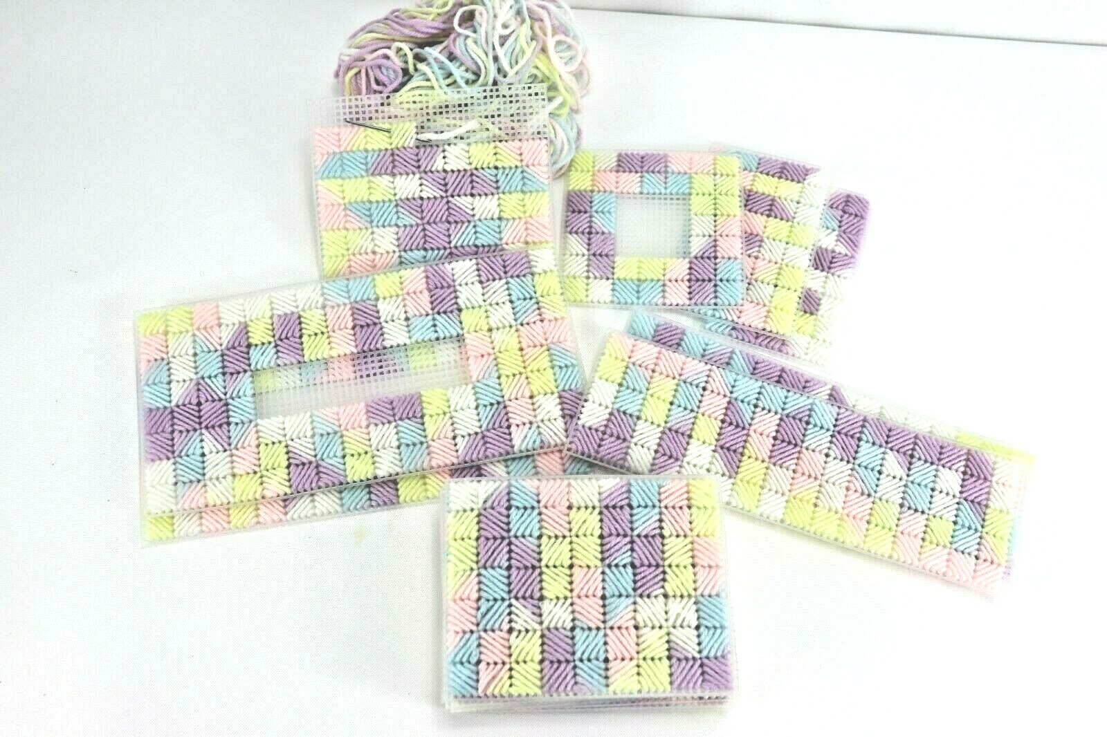 Crochet Tissue Holder Pieces Yarn DYI Craft Add your own touch to complete NEW