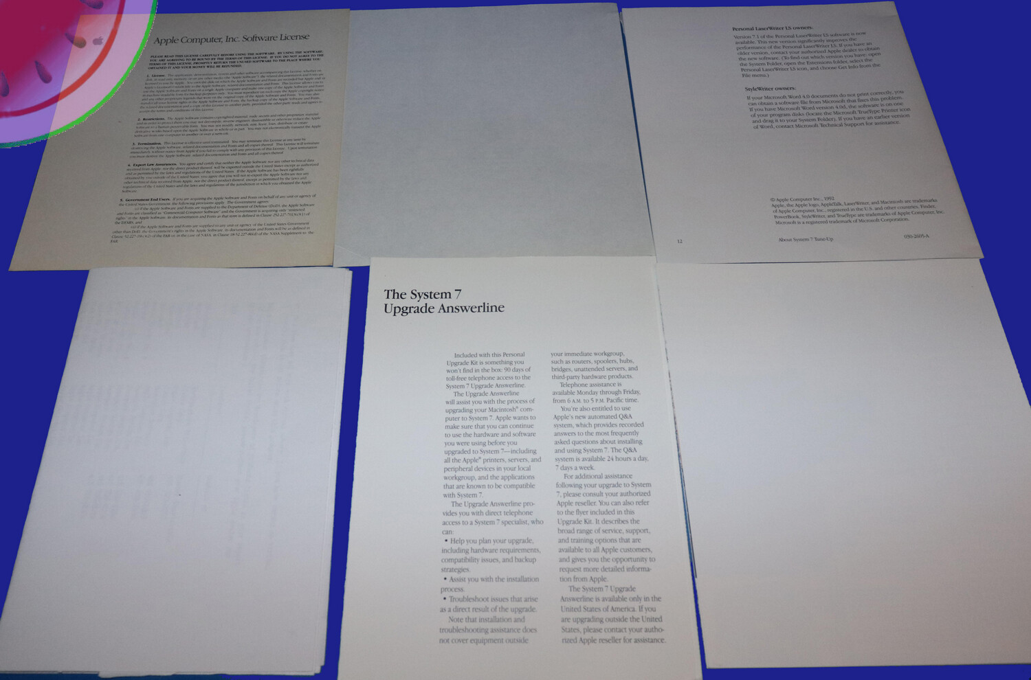 Apple System 7 Personal Upgrade Kit Software & Manuals + Hypercard 1991 M8220LL