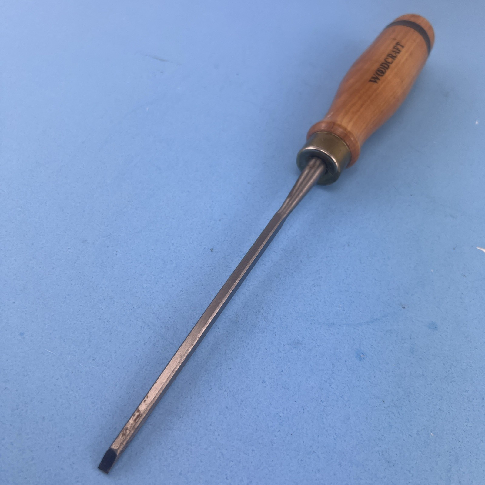 VINTAGE RARE SMALL 1/8'' WIDTH WOODCRAFT CHISEL ,HOLLAND .
