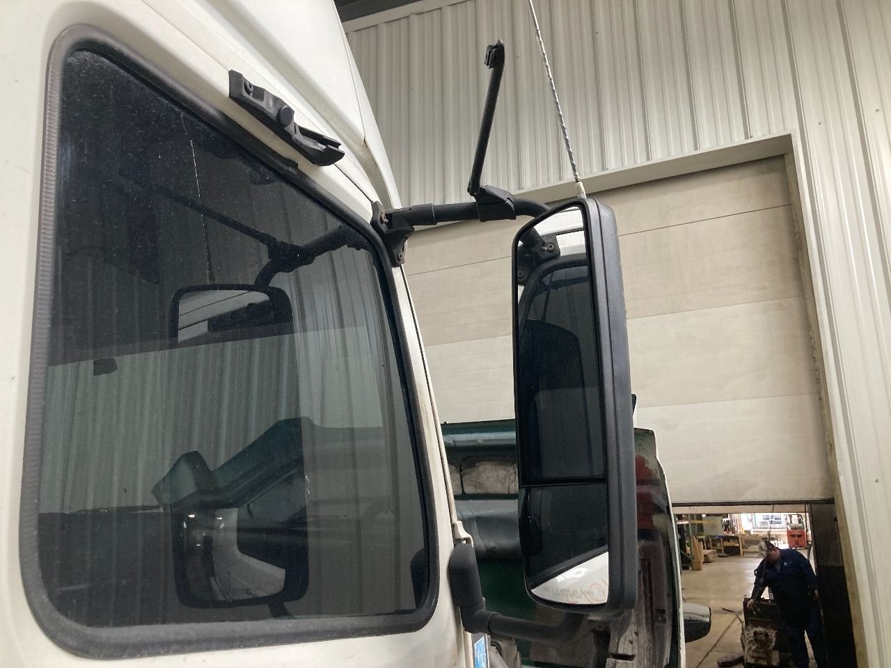 2012-2025 Volvo VNL POLY Right/Passenger Door Mirror - Used