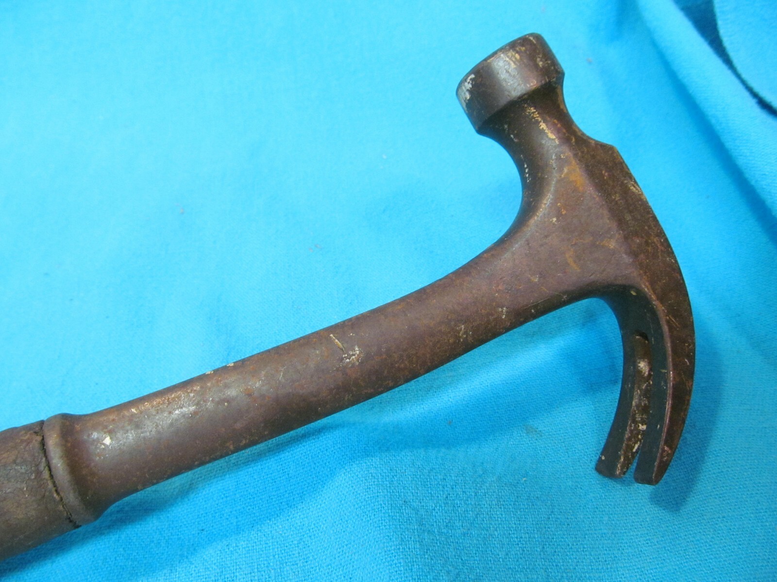 VINTAGE TRUECRAFT HAMMER No. 2561