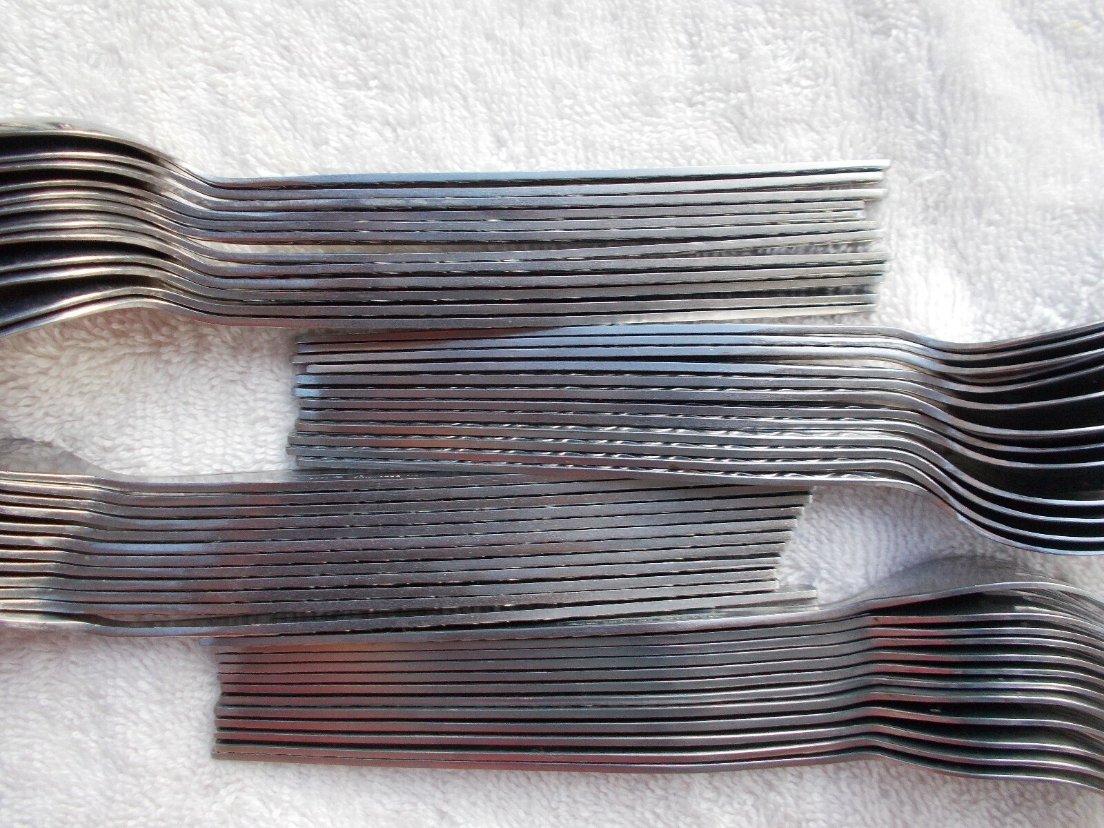 12 Place 60pcs Rogers Stanley Roberts ENSENADA Stainless Flatware Setting set