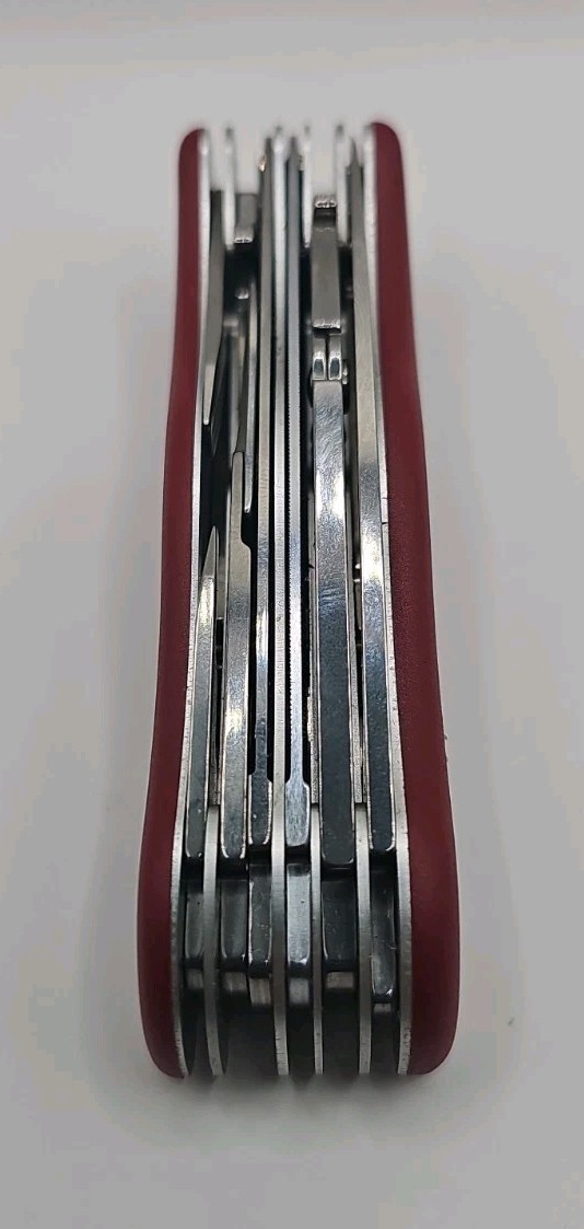 Victorinox WorkChamp Lockblade Tool & Minichamp Alox Argent
