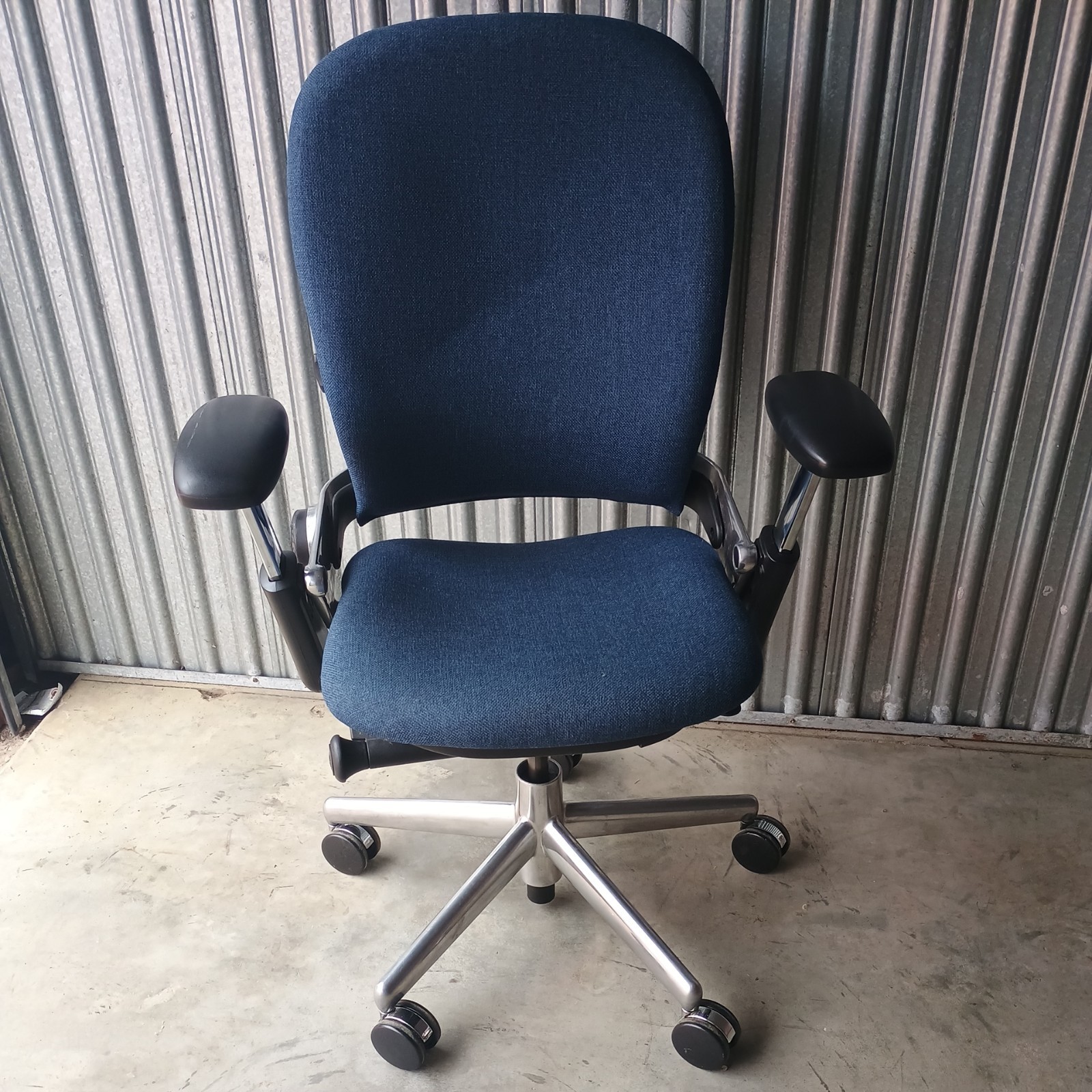 Steelcase Leap V1 Office Chair Blue Pattern Fabric Adjustable Ergonomic Lumbar