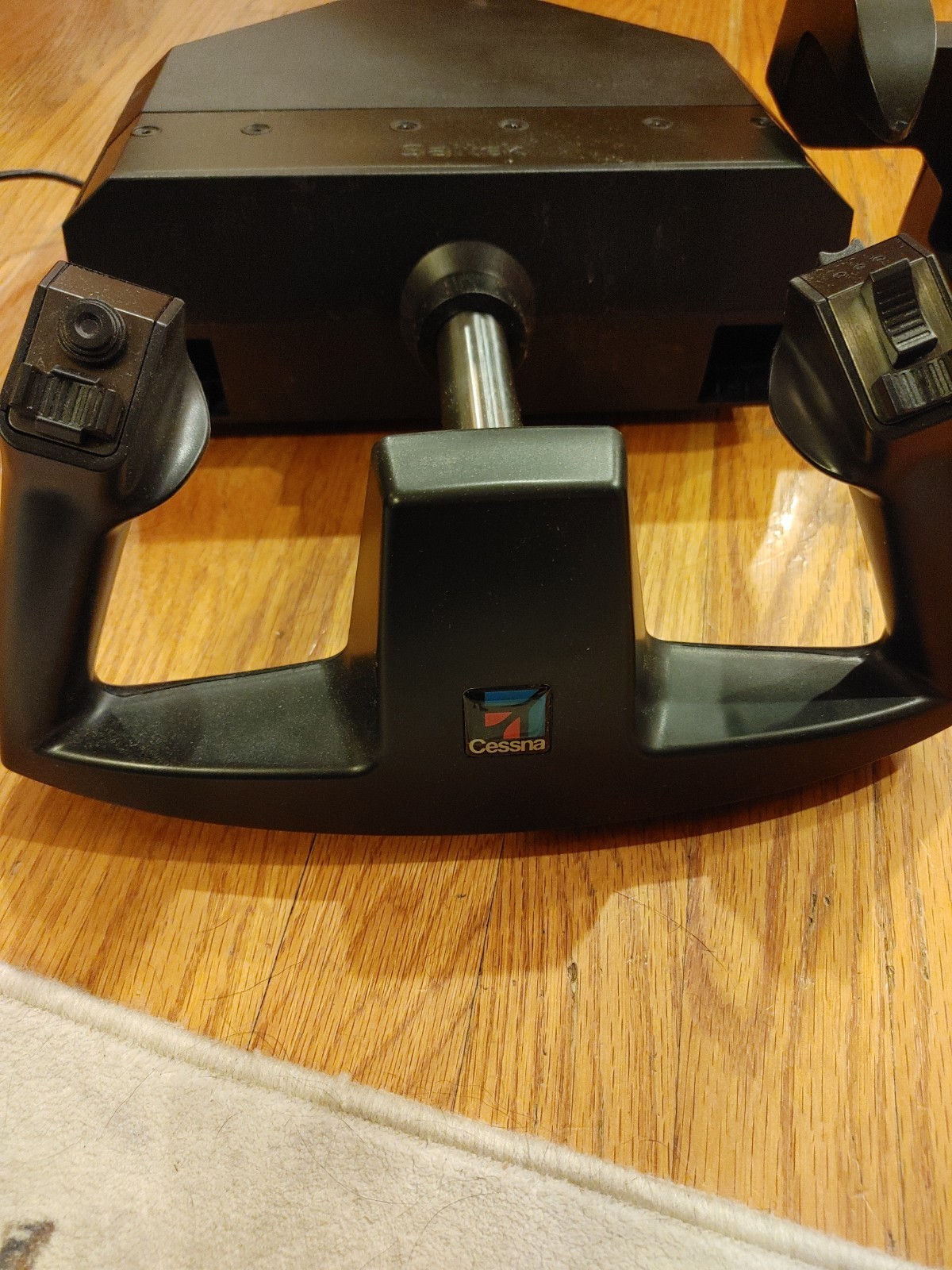 Saitek Cessna Pro Flight Yoke 43210 USB