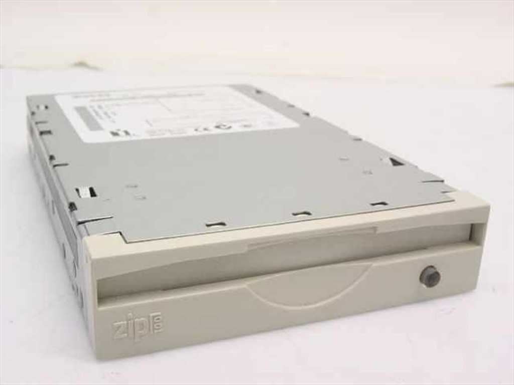 Iomega Zip Drive 100MB Internal ATAPI IDE Z100ATAPI Dell 05552C 02898D03
