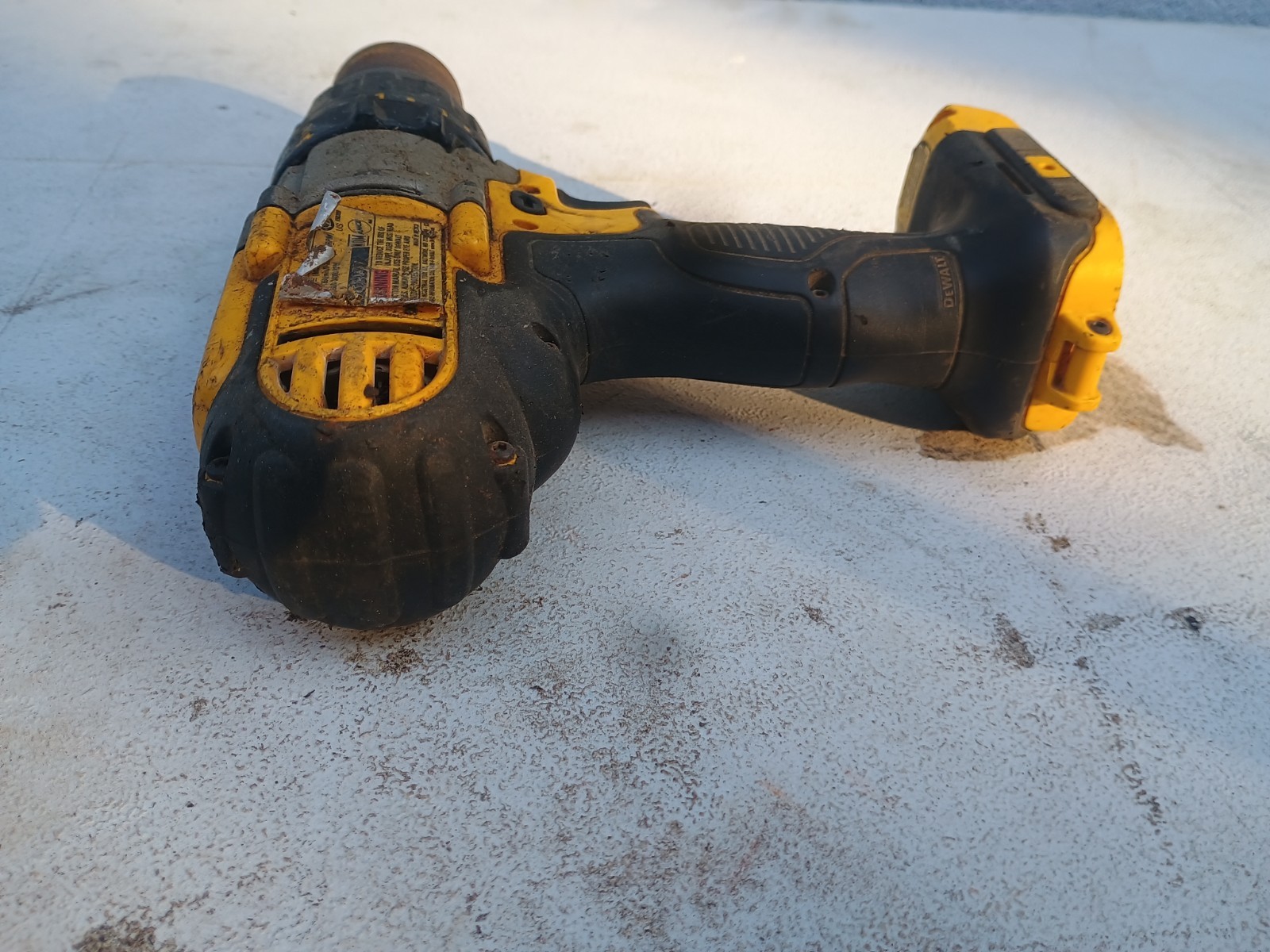 DeWalt DCD985 20V MAX 1/2" Hammerdrill / Driver Tool Only