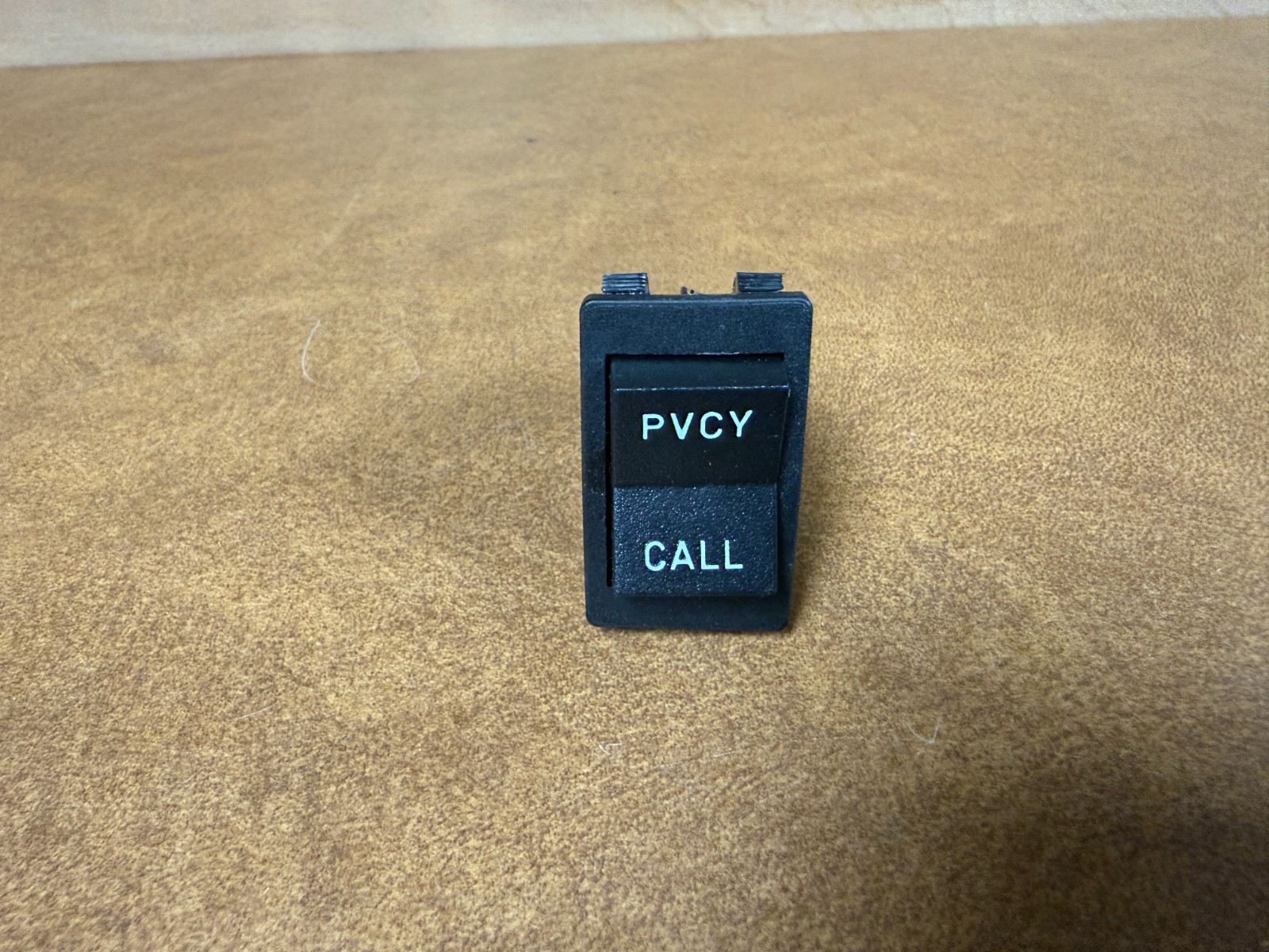 SWANN Series 82 Privacy / Call Switch