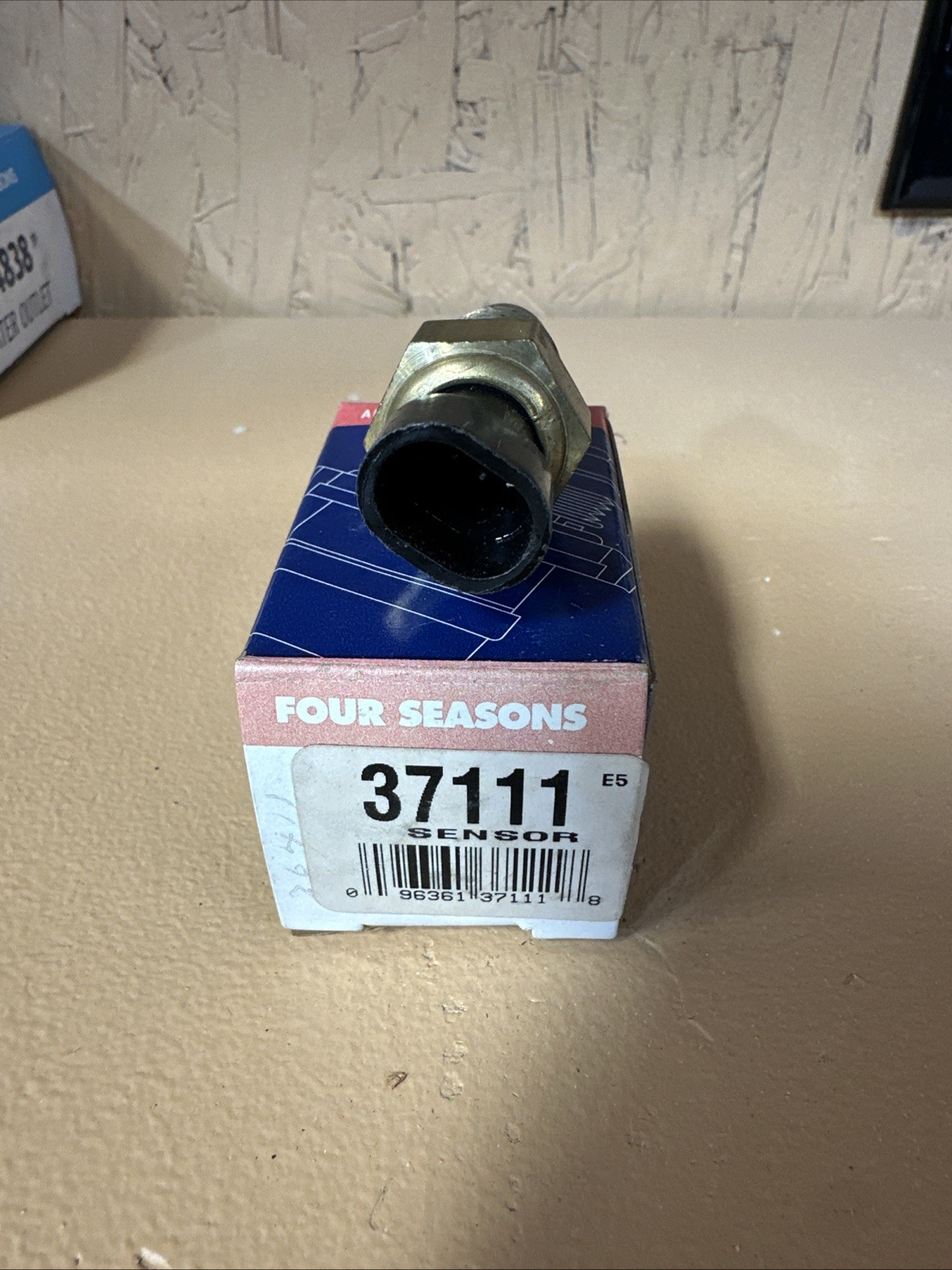 Chrysler LeBaron 1992 Four Season 37111 Temp Sensor