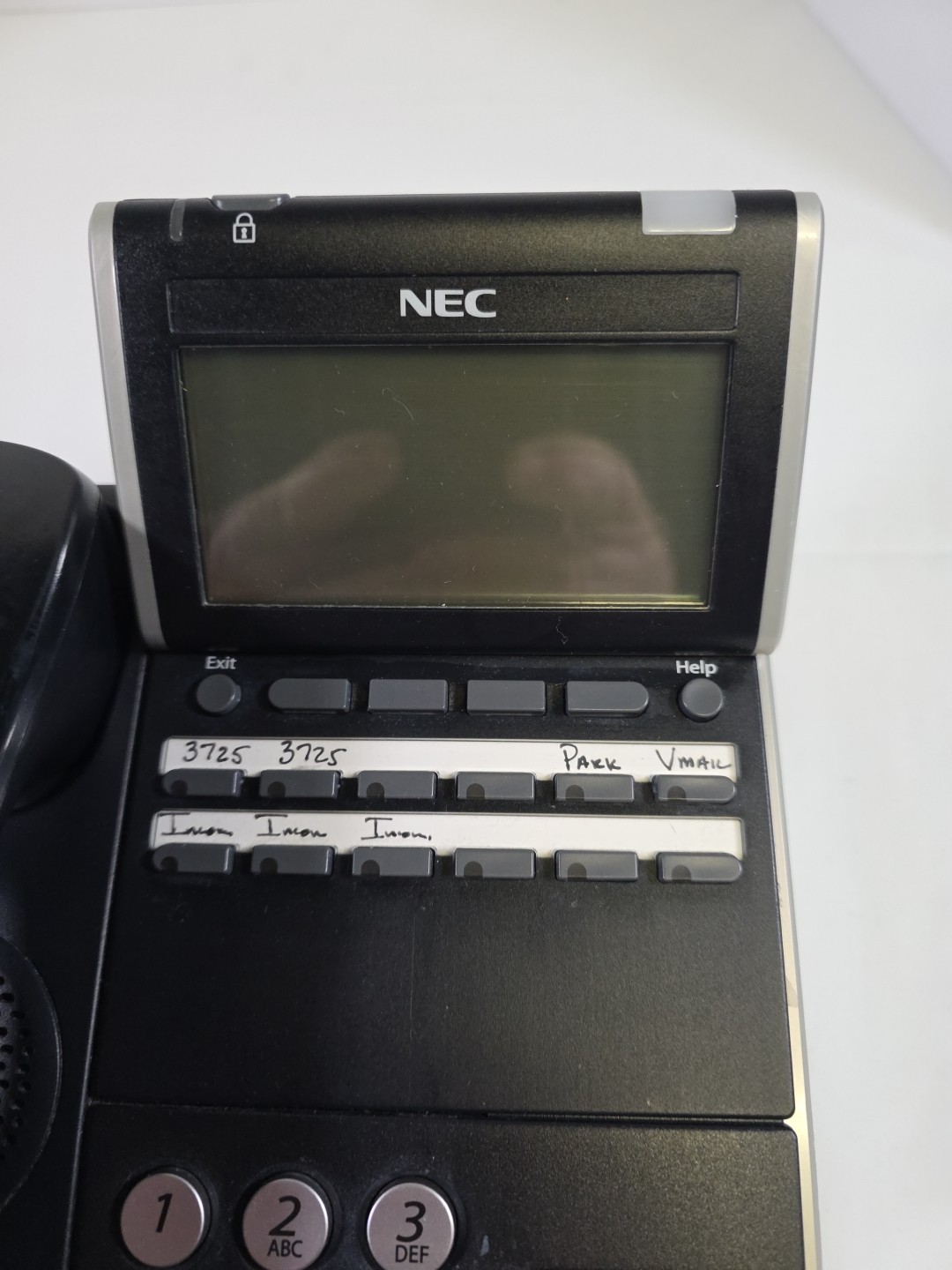 NEC ITL-12D-1(BK)TEL ILV(XD)Z-Y(BK) Lot# K26DMF-G Business Phone Plus Acc.