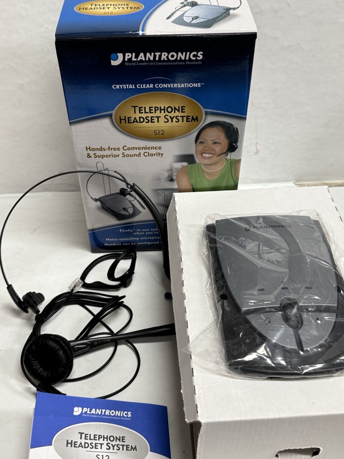 NEW Old Stock PLANTRONICS S12 Corded Telephone Headset System OPEN BOX 64703-03