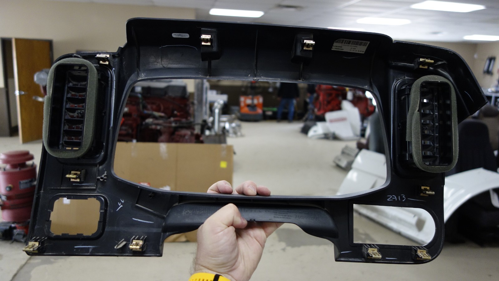 International LT625 BEZEL, TRIM, Dash Panel, 16422-A Navistar