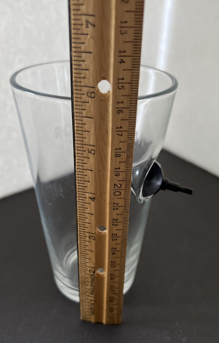 Annihilator Broadheads Pint Beer Drinking Glass with Arrowhead