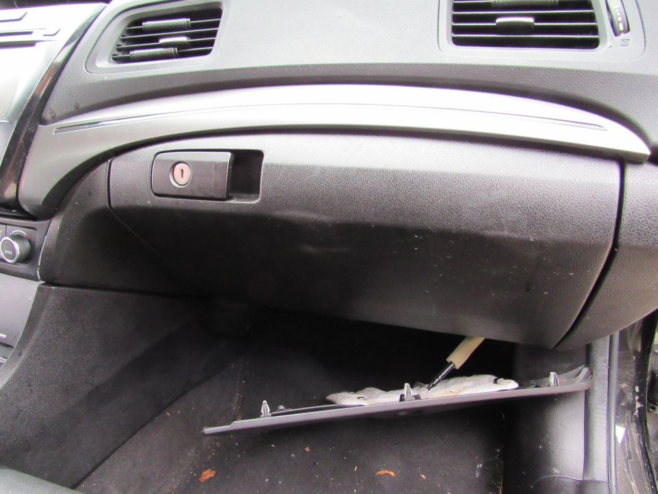 ILX       2019 Glove Box 1031943