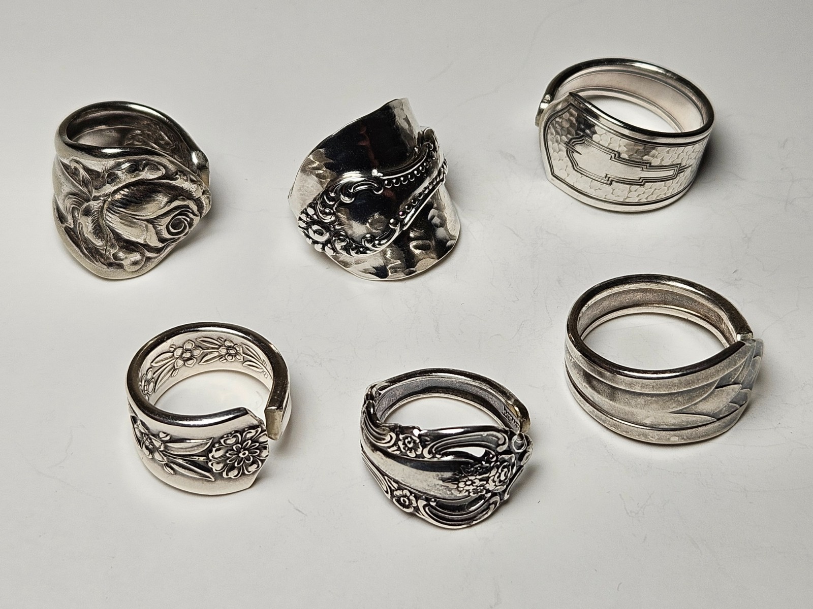 HANDCRAFTED SILVERWARE/SPOON RINGS  SILVERPLATED