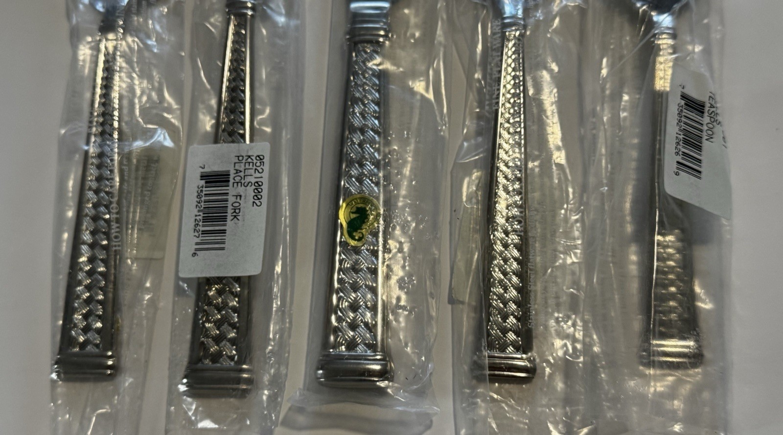 * WATERFORD - KELLS - YOU CHOOSE - Stainless Flatware Silverware * NEW *