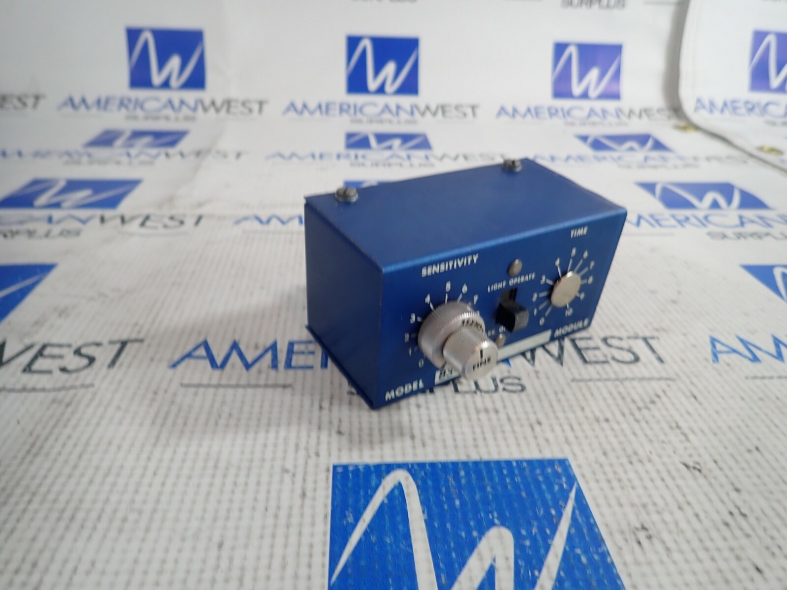 BANNER B3-4 PHOTOELECTRIC AMPLIFIER LOGIC MODULE