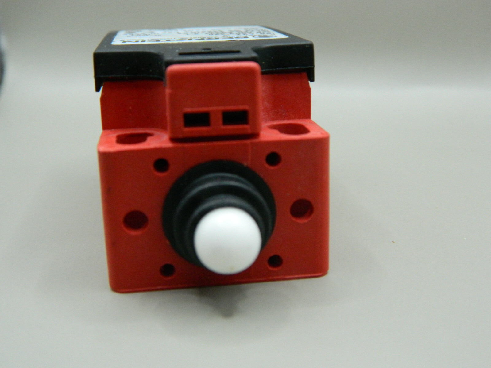 188-A2Z w AMBER 618.6803.420 limit button position switch limit switch