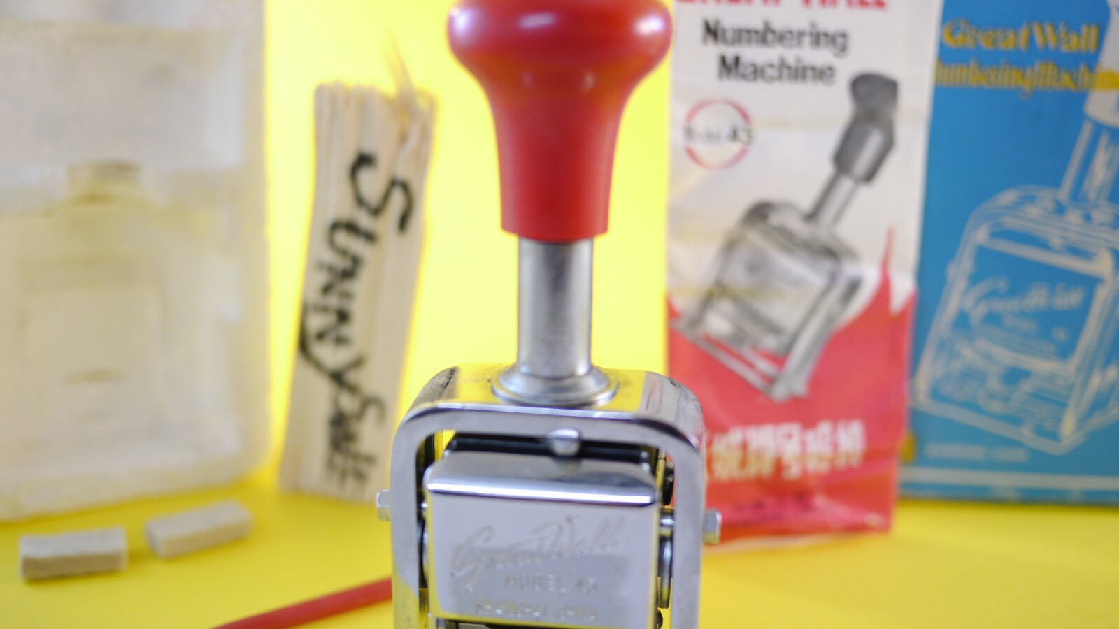 Vintage Self Inking Automatic NUMBERING MACHINE STAMP Auto MODEL 45 GREAT WALL