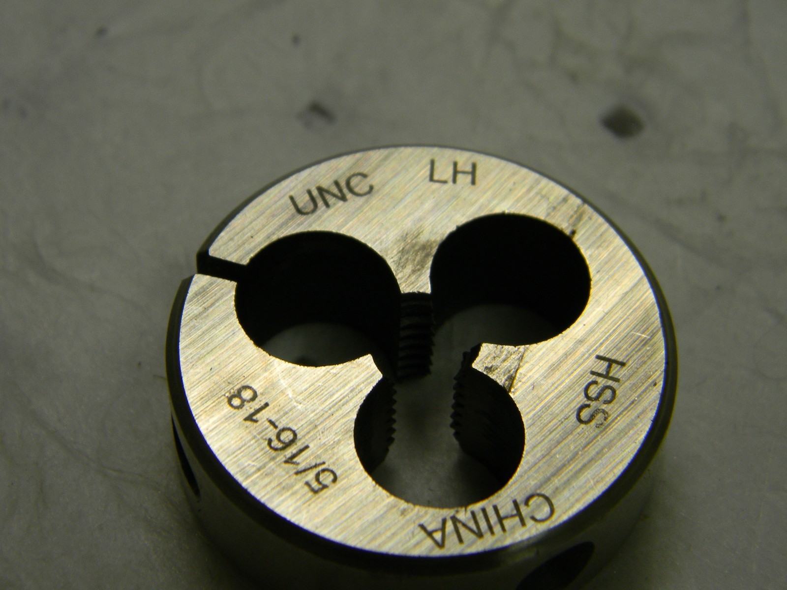 Interstate Round Die 1-1/2" Outside Diam High Speed Steel Adjustable 036940