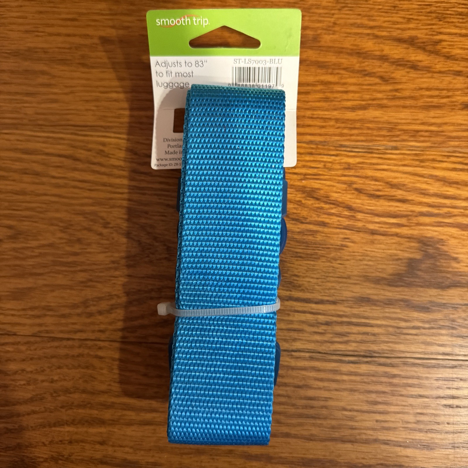 NEW Smooth Trip Blue Adjustable Luggage Strap Up To 83”