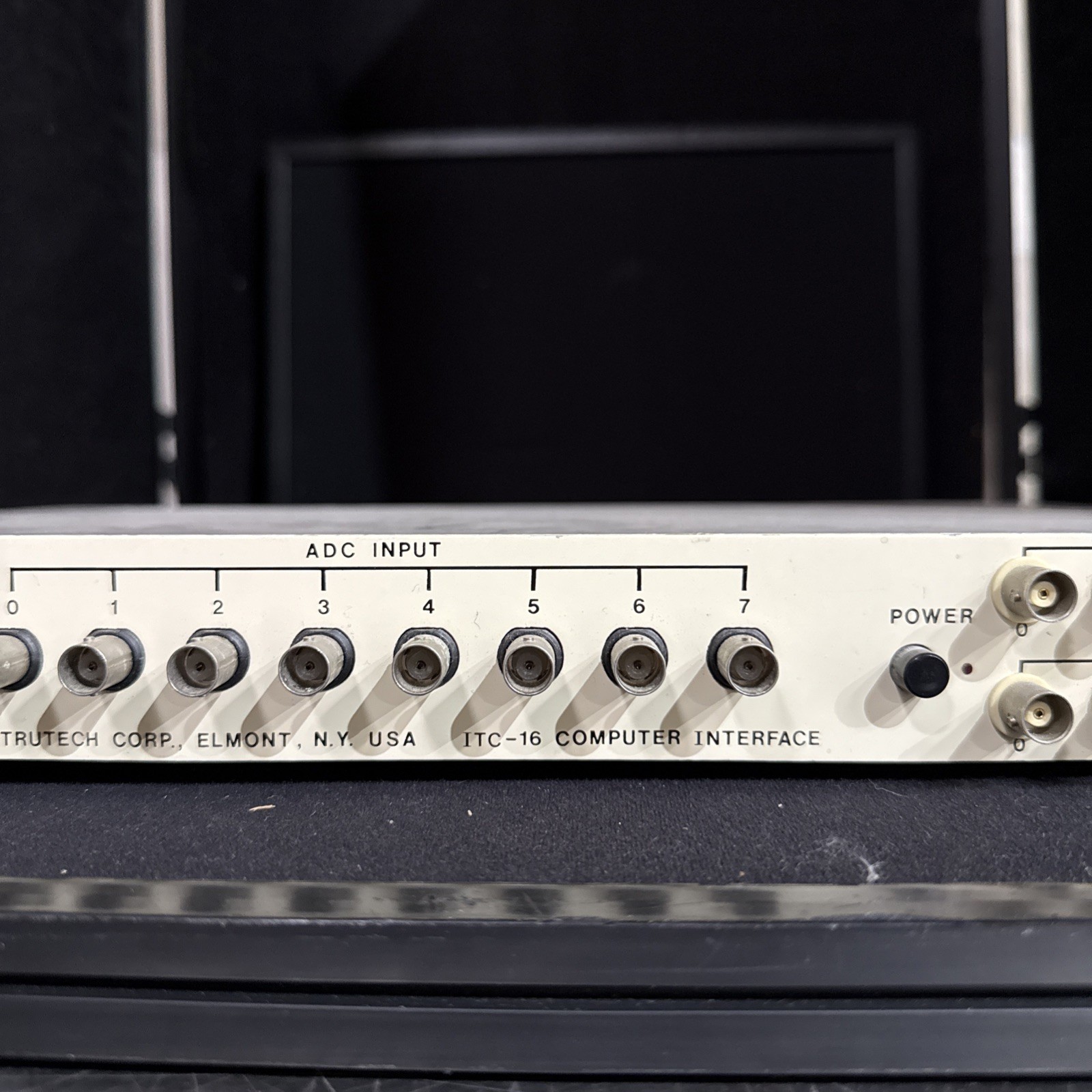 Instrutech Corp ITC-16 Computer Interface