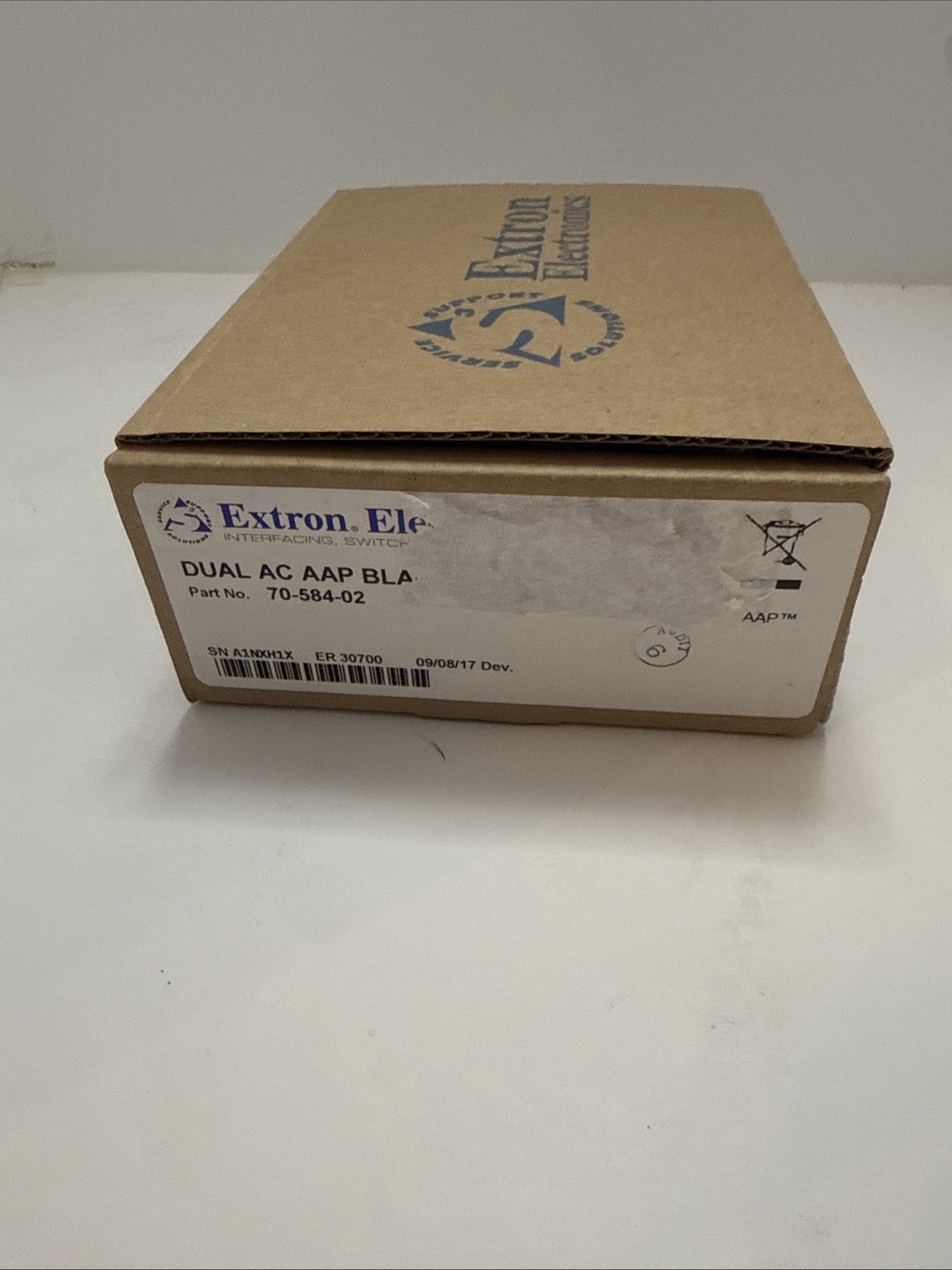 EXTRON ELECTRONICS DUAL AC AAP BLACK 70-584-02
