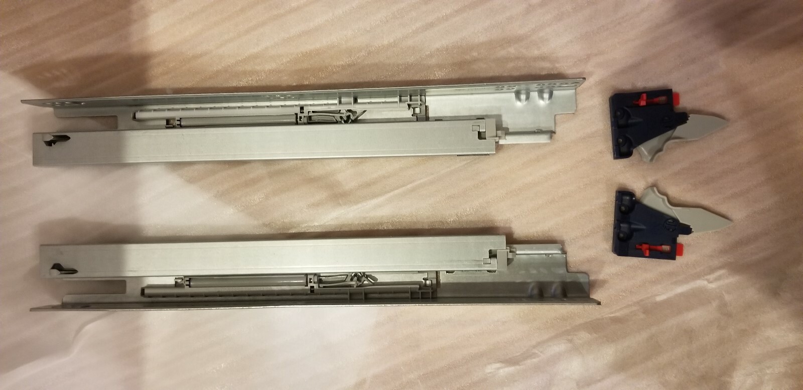 Large Quantity KV MUV SLIDE,UNDERMOUNT 18" ,SOFT CLOSE,FULL EXT,3/4 BOX & Clips