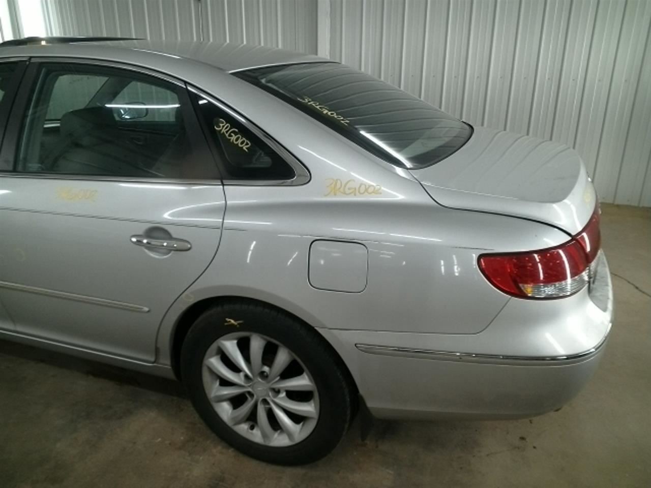 Driver Left Front Spindle/Knuckle Thru 10/05/07 Fits 06-08 AZERA 104864165