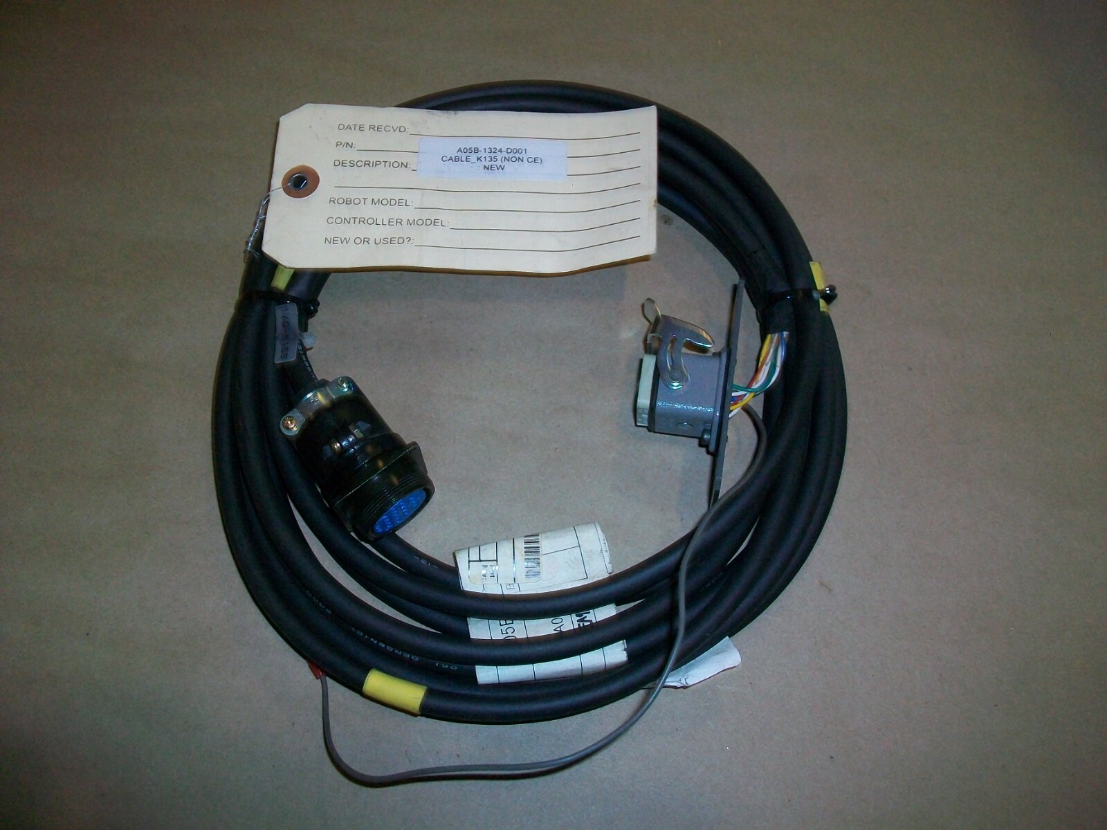 Fanuc Robot Cable A05B-1324-D001  NEW