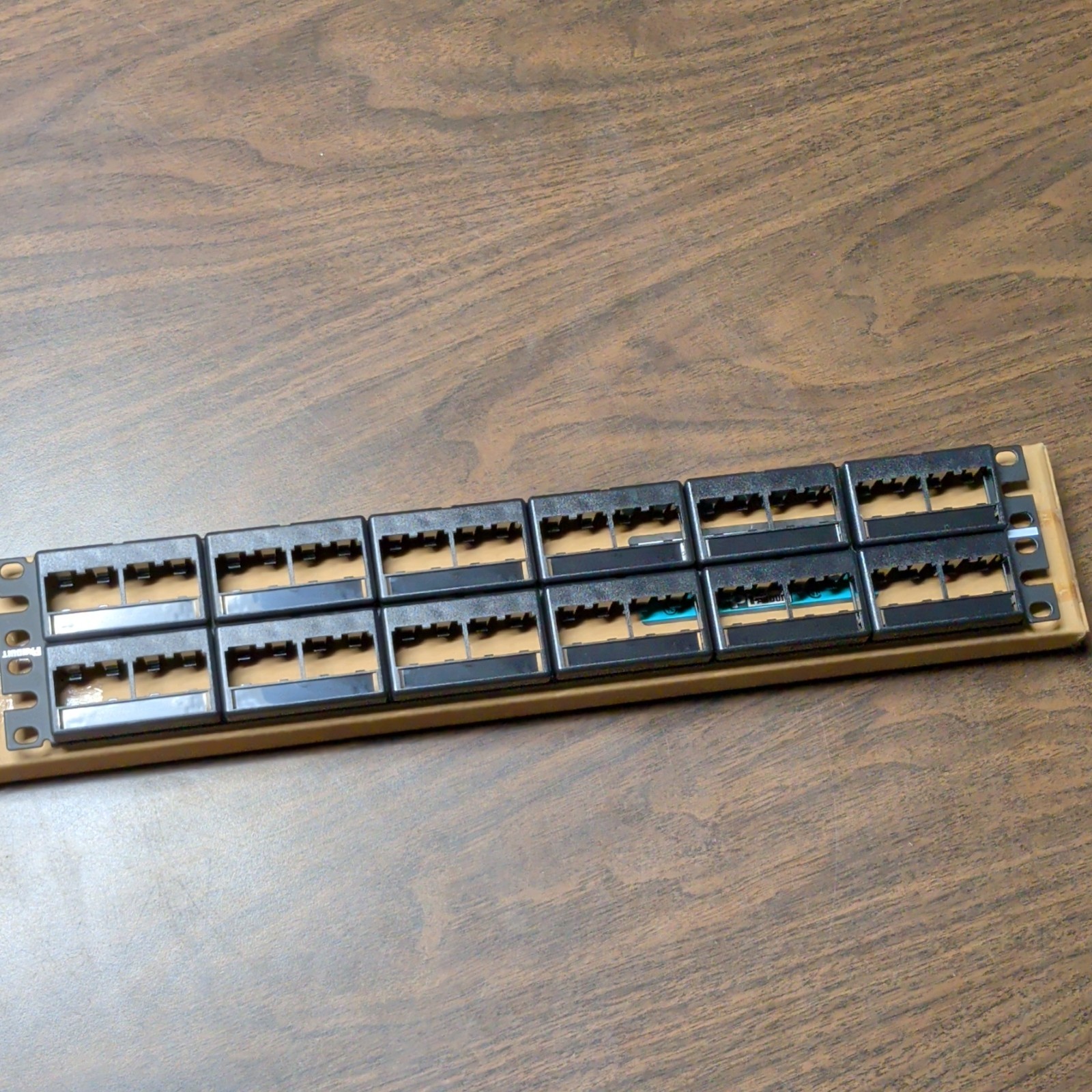 Panduit Mini-Com CPPL48WBLY 48-Port Modular Patch Panel 2U 19" Snap-In Black