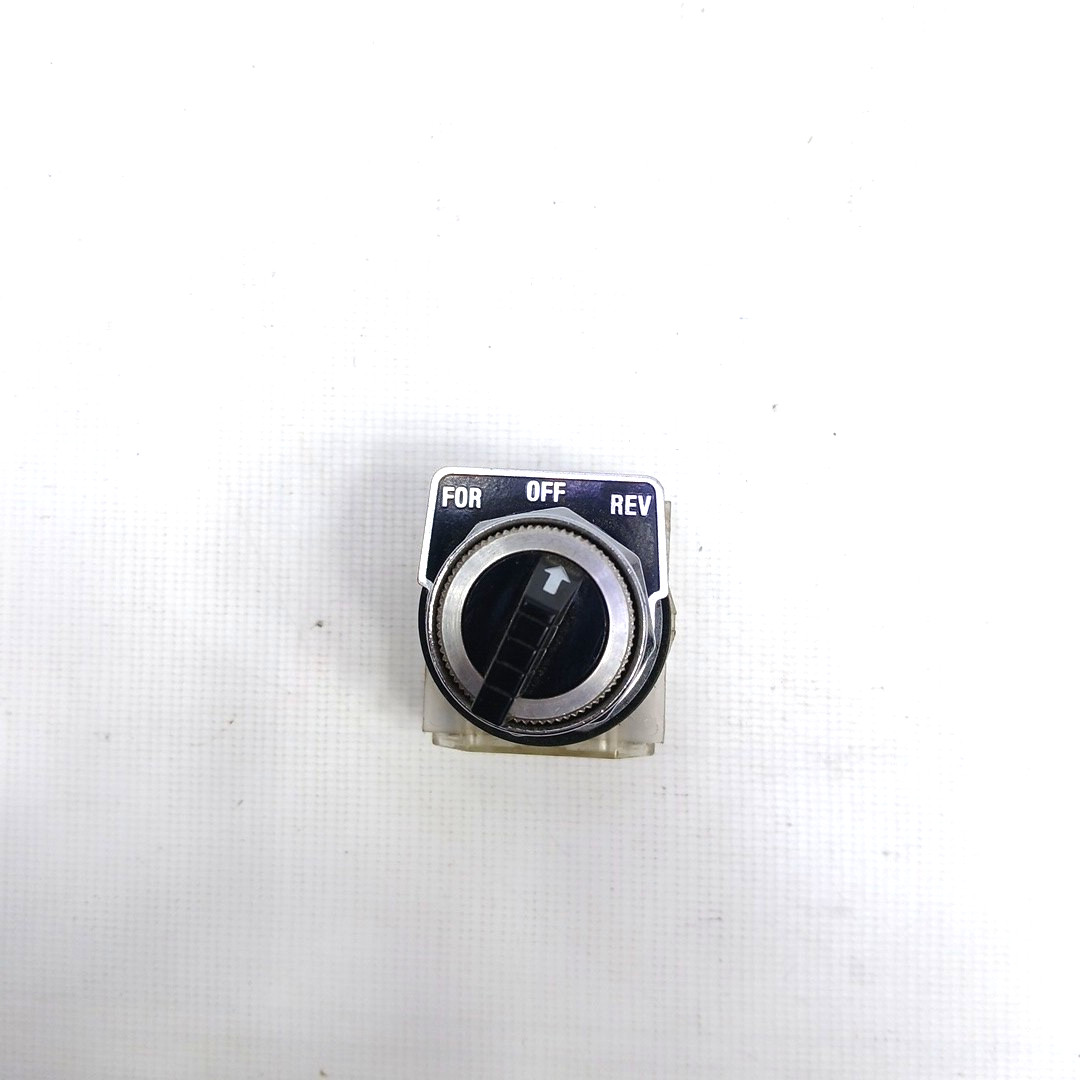 SQUARE D Class 9001 Type KA-1 Selector Switch 3 Position Series J Made in USA