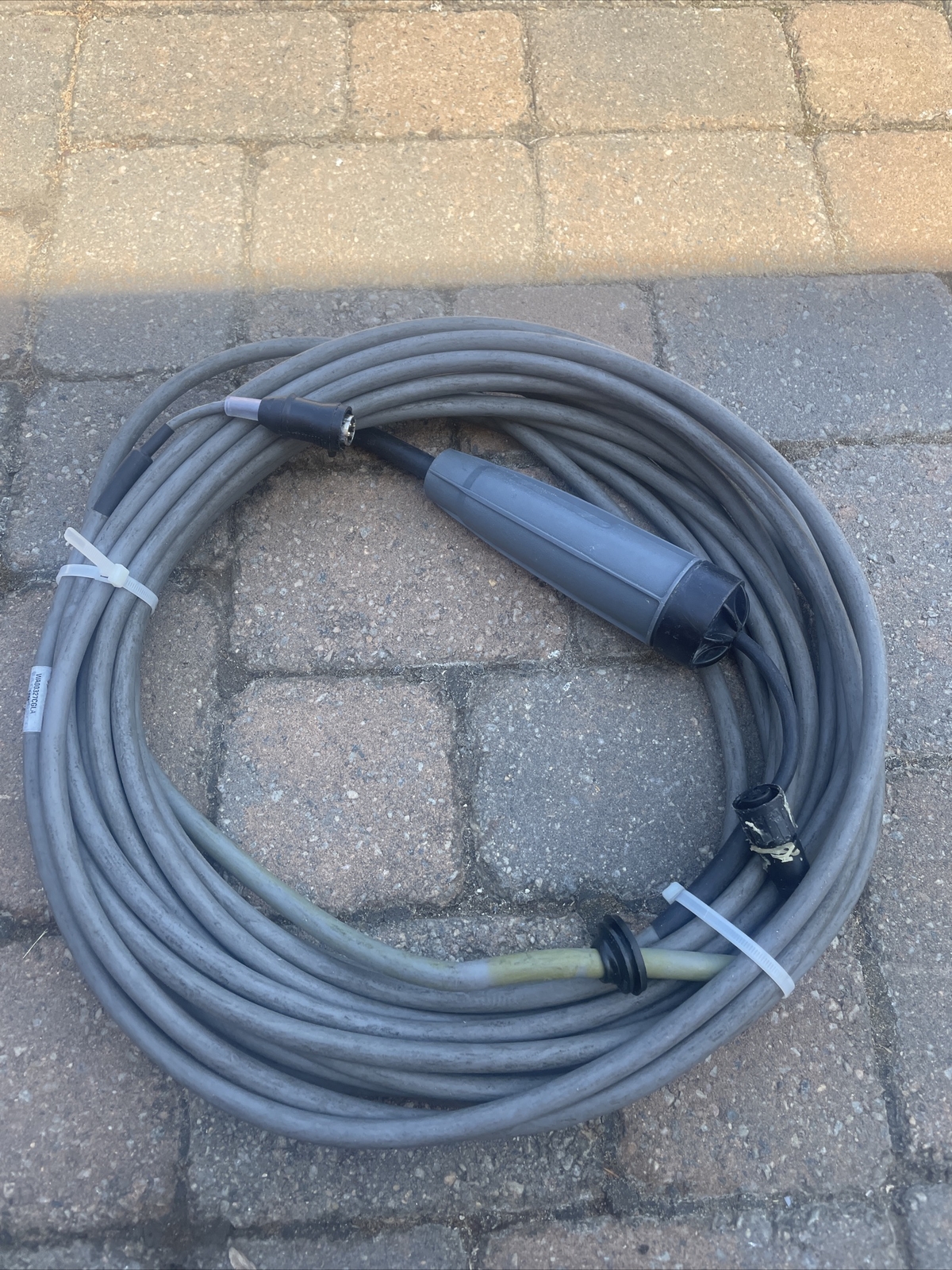 Aquabot Aquatron Blue Diamond VIVA  RC Swivel  Cable Floating  4 Pin WA00327CGLA