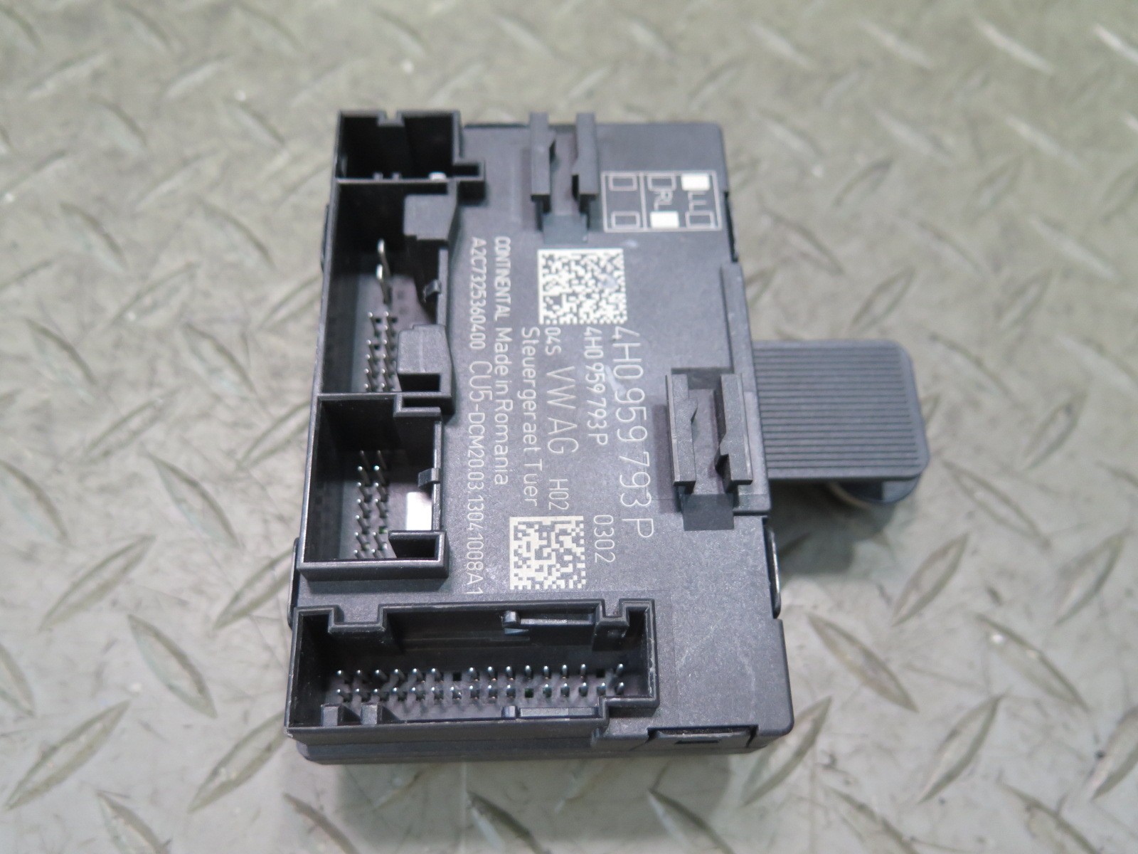 2011-2018 PORSCHE CAYENNE 958 FRONT LEFT DOOR CONTROL MODULE 4H0959793P