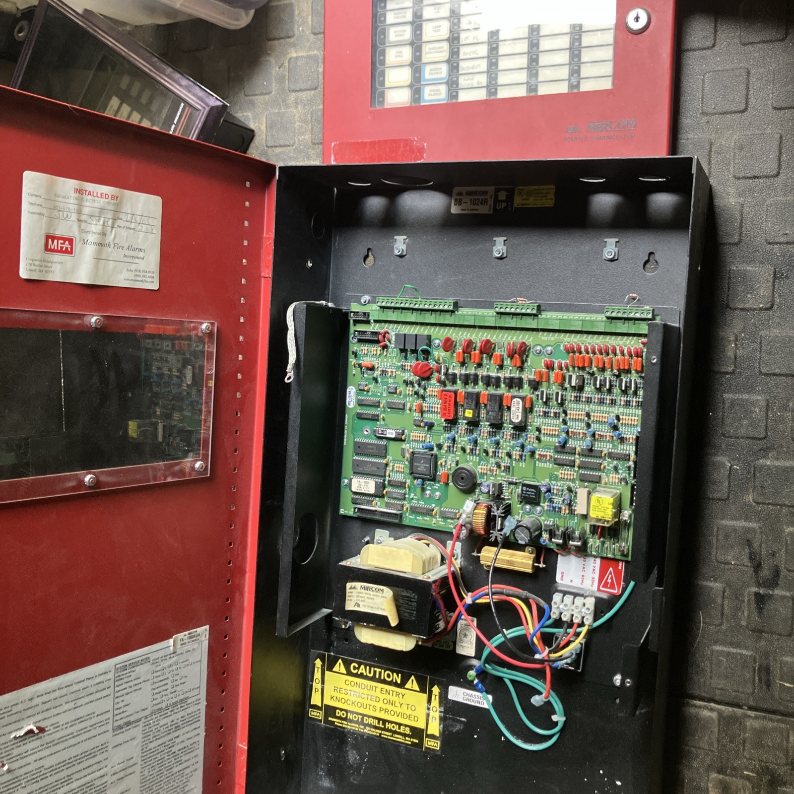 Mircom FACP With Remote Annunciator Fa-1000 Series Fa-1008