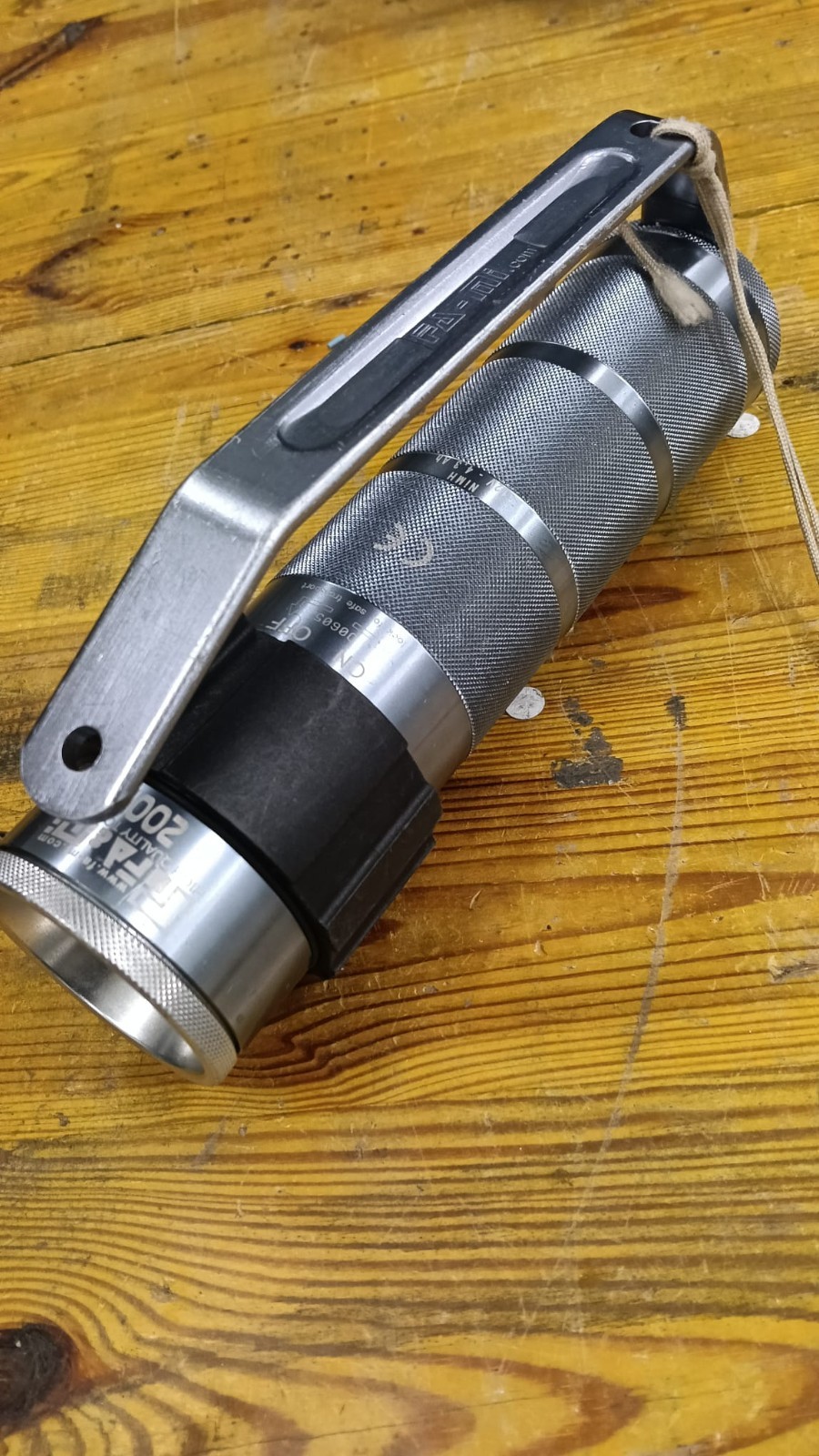 Faemi underwater flashlight mod.2001, working but with battery to be replaced. 