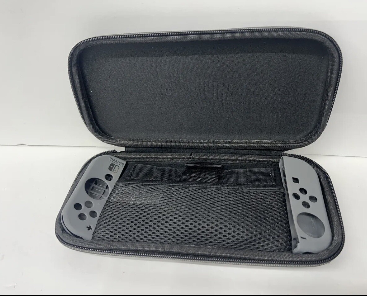 Nintendo Switch Starter Kit - Elite Edition mk- LIGHT USED - NO BOX