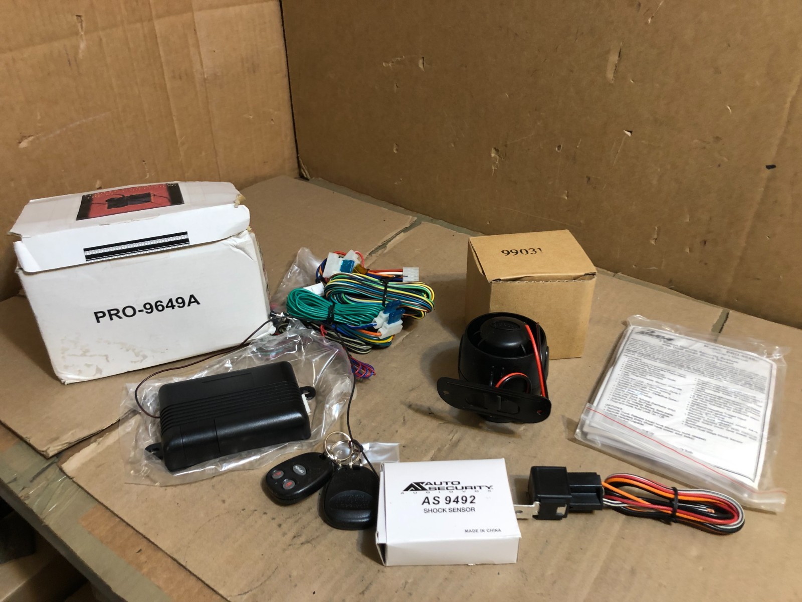 AUTO SECURITY CAR ALARM AS-9492 KEYLESS SECURITY SYSTEM 2 REMOTES