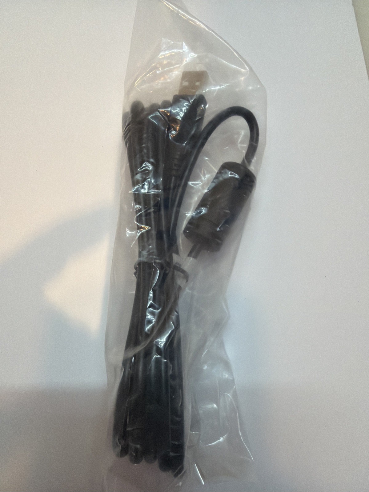 NEW APC Back-UPS Data Signaling Cable USB A Male to RJ50 Male - FCI 940-0127E
