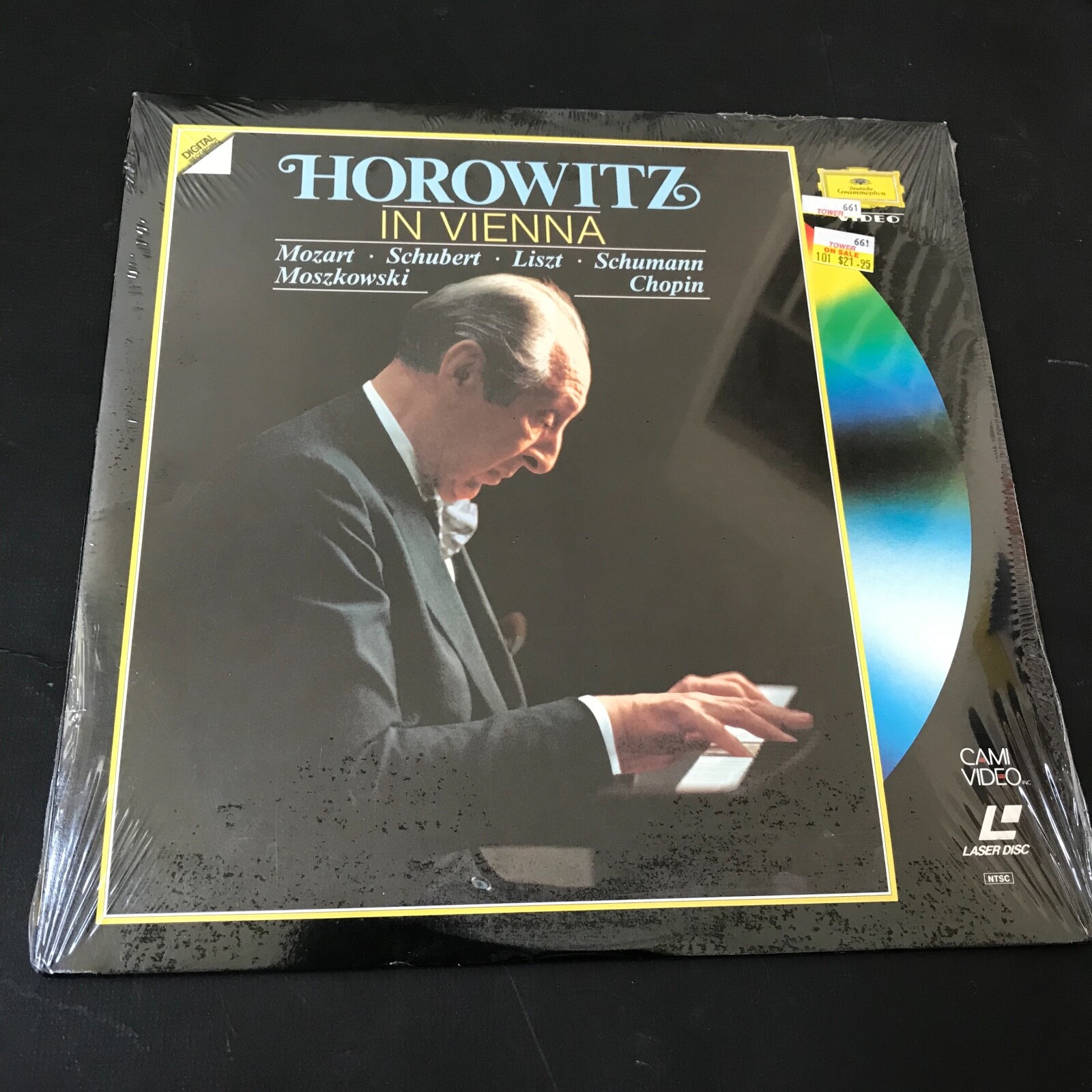 HOROWITZ IN VIENNA Laserdisc LD CLASSICAL SEALED