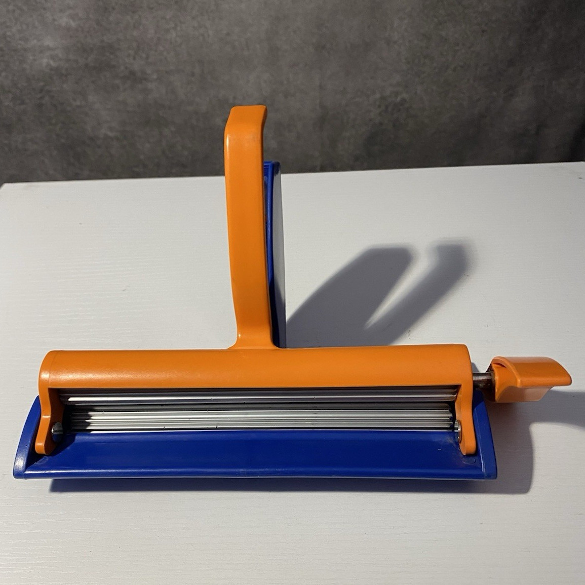 Fiskars Vintage Paper Crimper Tool Blue Orange Corrugated Scrapbooking Craft