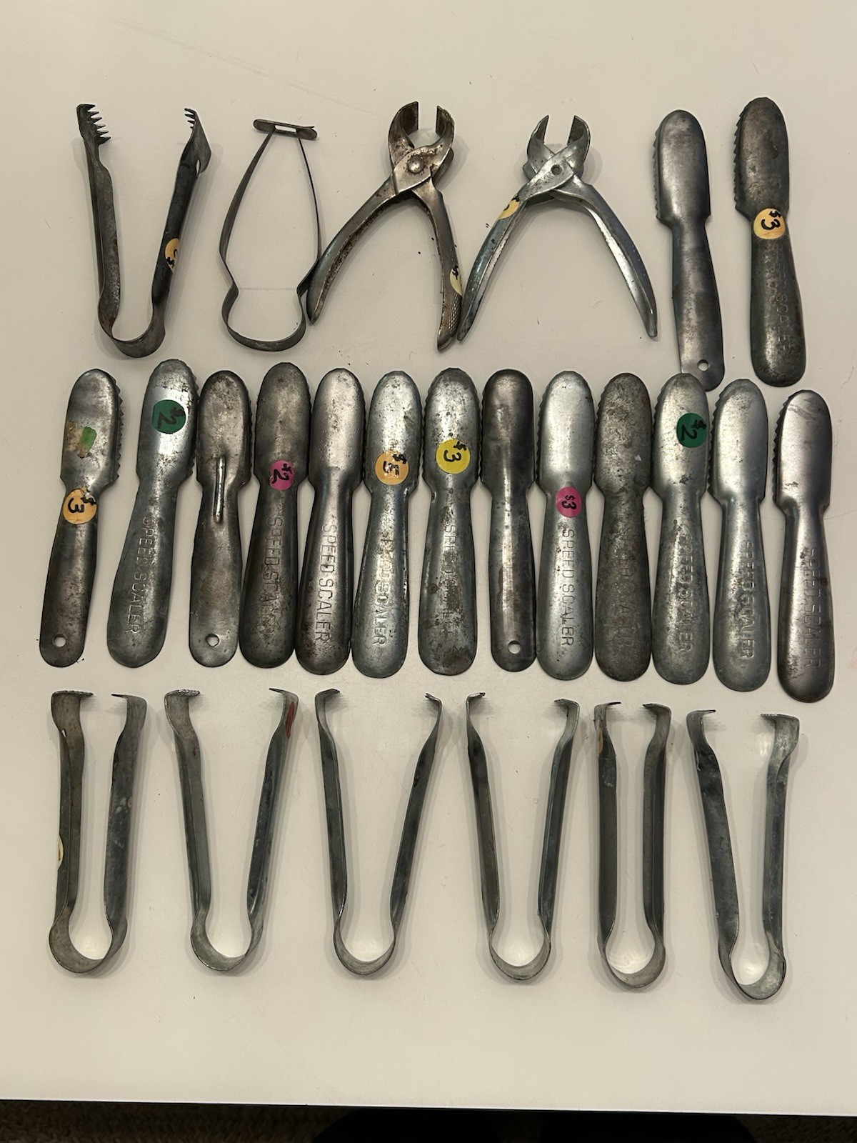 Vintage Lot Of 25 Metal Fish Scaler Fish Skin Holders - Great Deal Here