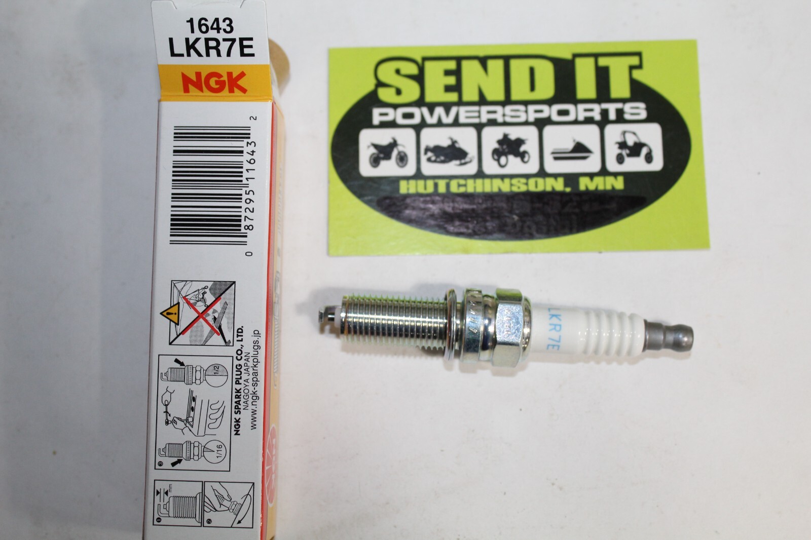 DSP NGK - 1643 - Spark Plugs, LKR7E