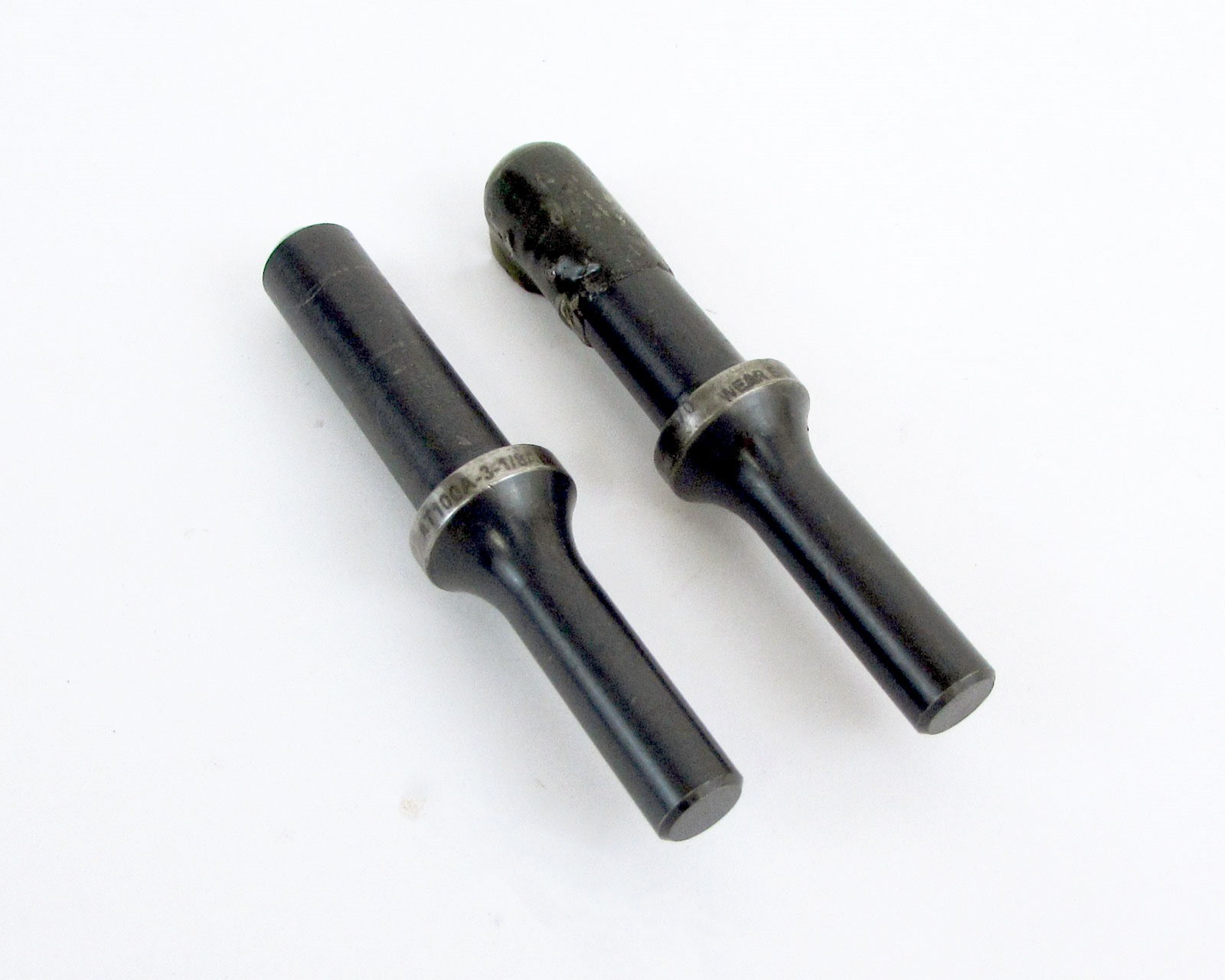 Lot of (2) ATI AT100A-3-1/8 AN470 Straight Cupped Rivet Length 3-1/2"