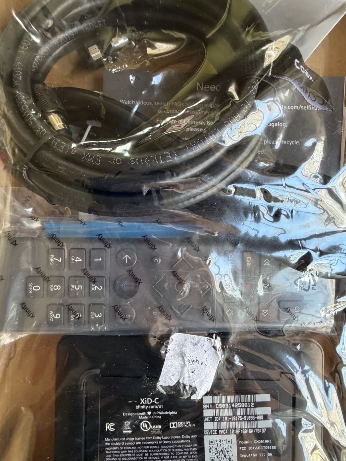 New Xfinity Comcast Cable Box Kit w/ Remote, & Coax Cables