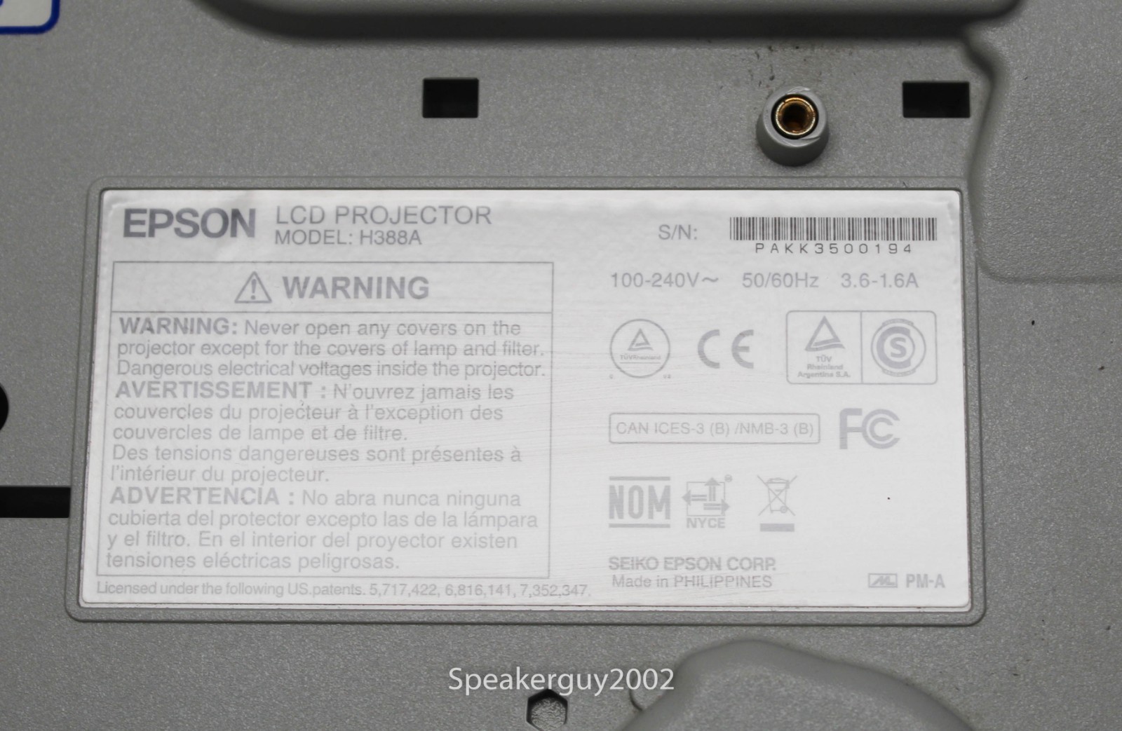 Epson PowerLite 915W Projector / H388A / 0194 -- CC