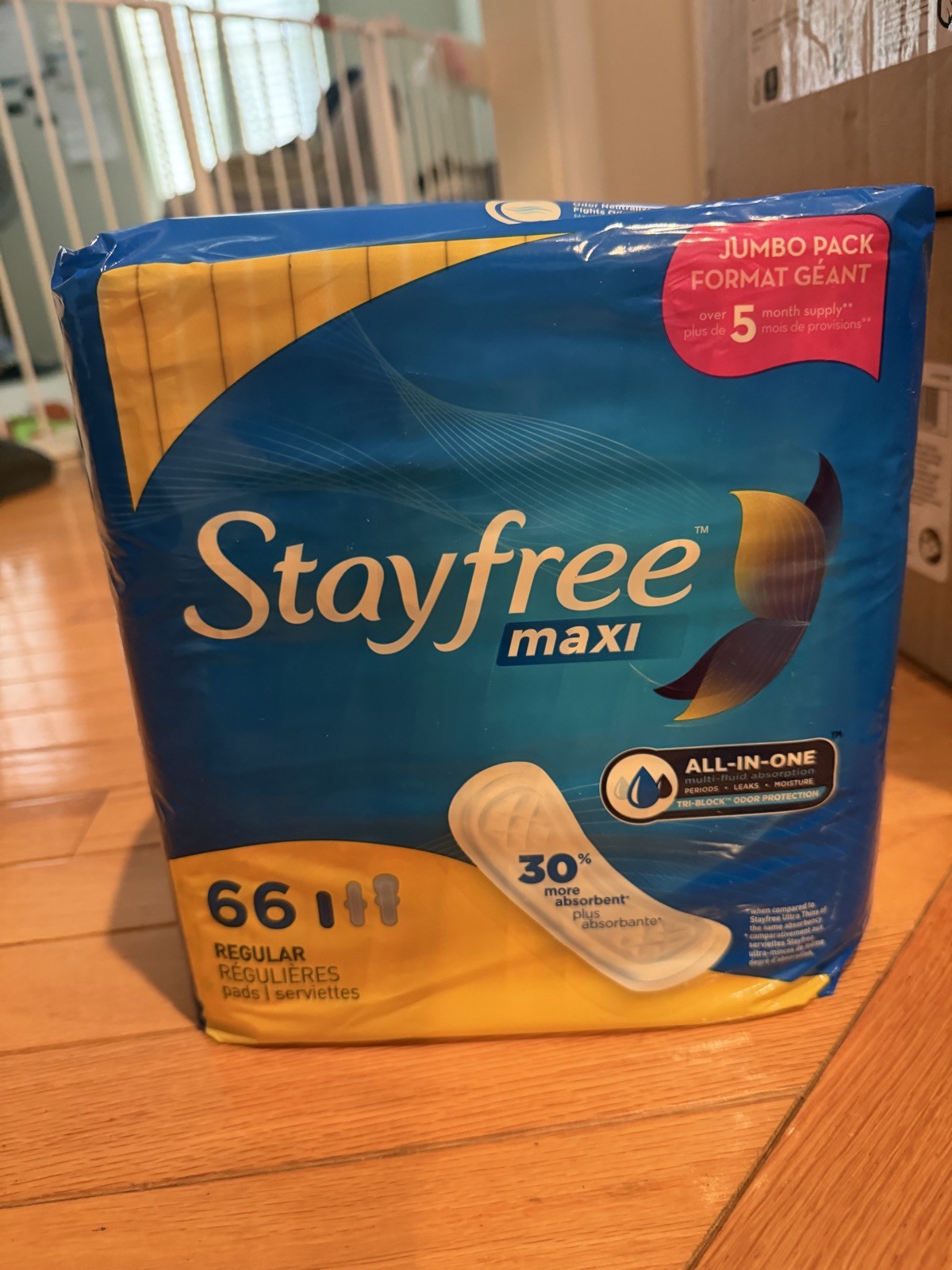 Stayfree Maxi Regular Pads For Women, Wingless Feminine Periods, Scented, 66 ct