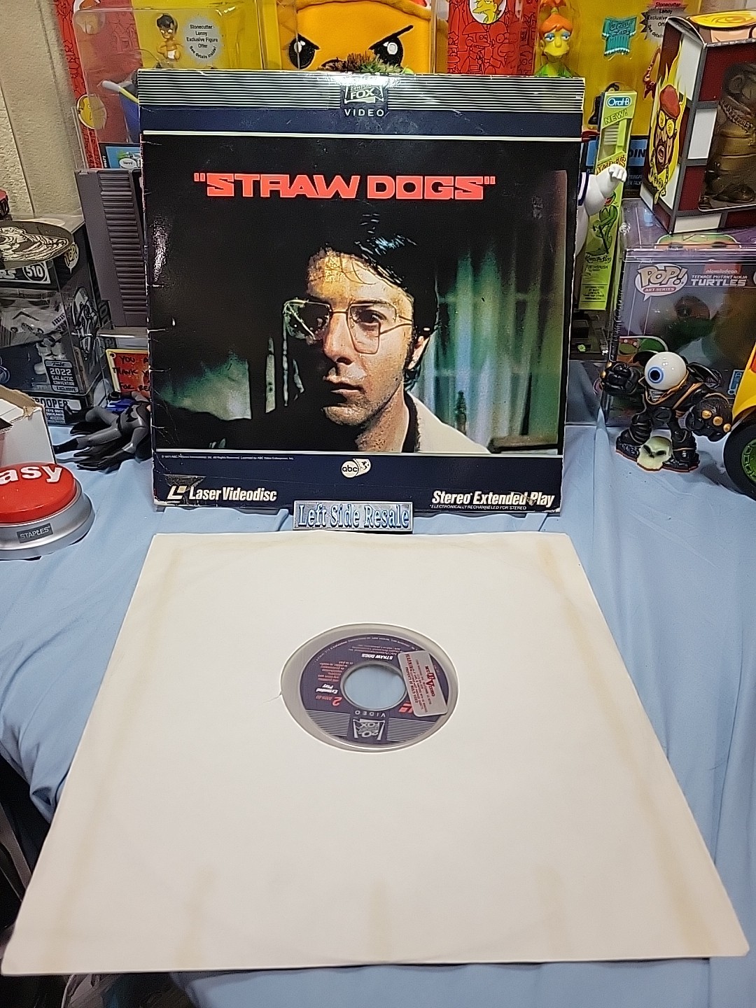 Straw Dogs ( Laserdisc )
