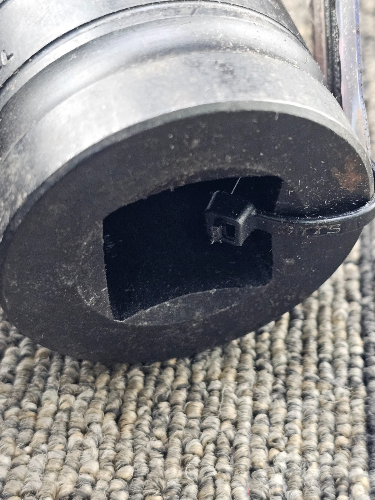 URREA 10022L: DEEP IMPACT SOCKET 6 POINT 1-3/8" BLACK