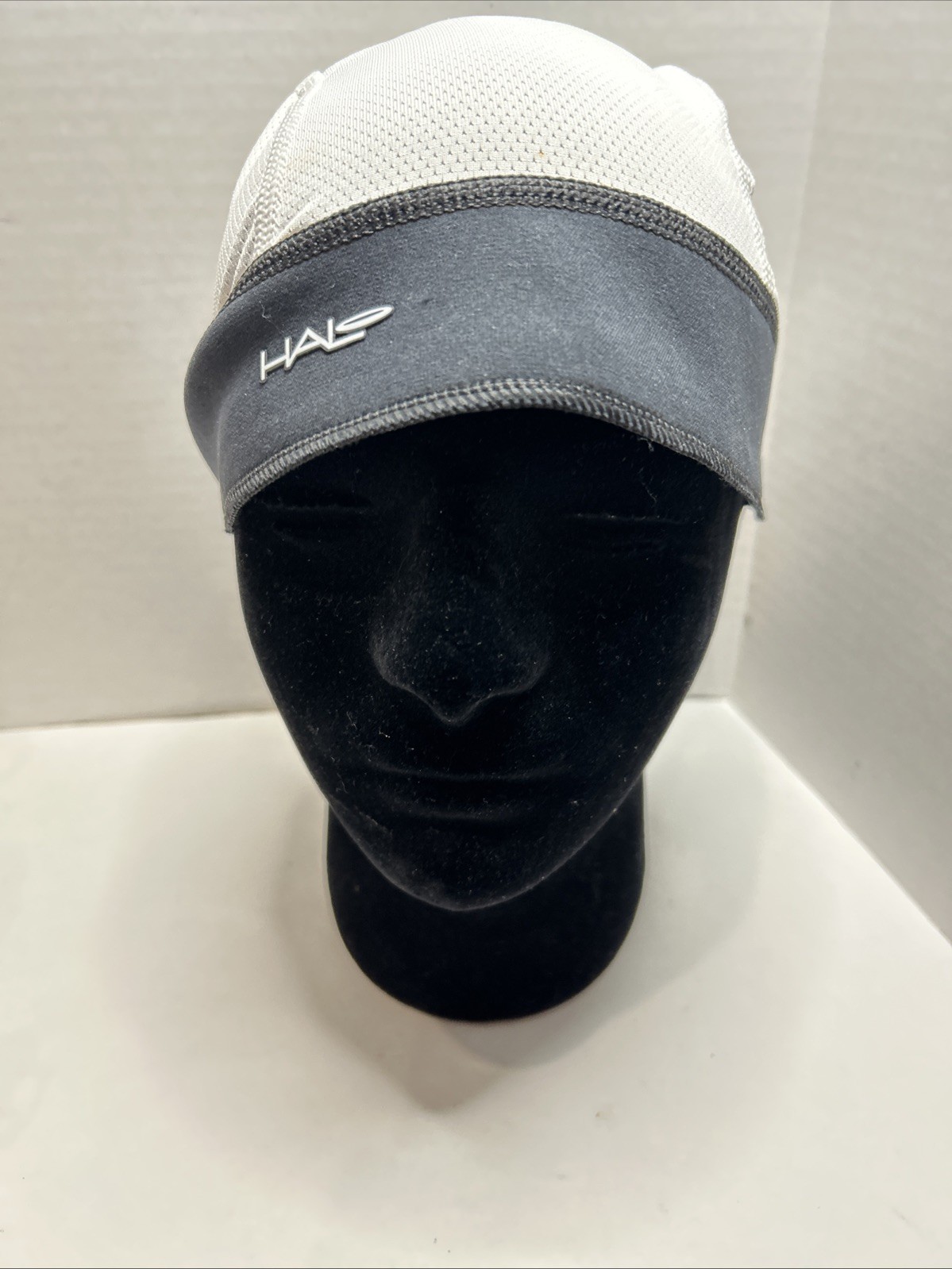 Halo Headband Bandana Tie Back Skull Cap Beanie Headcover - White/Black